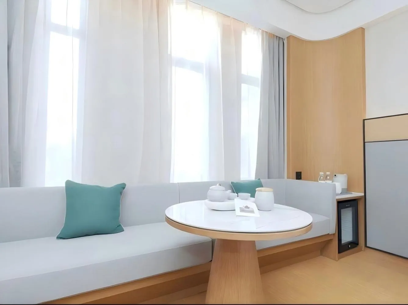 Seating area in JI Hotel Hangzhou Alibaba Xixi Park