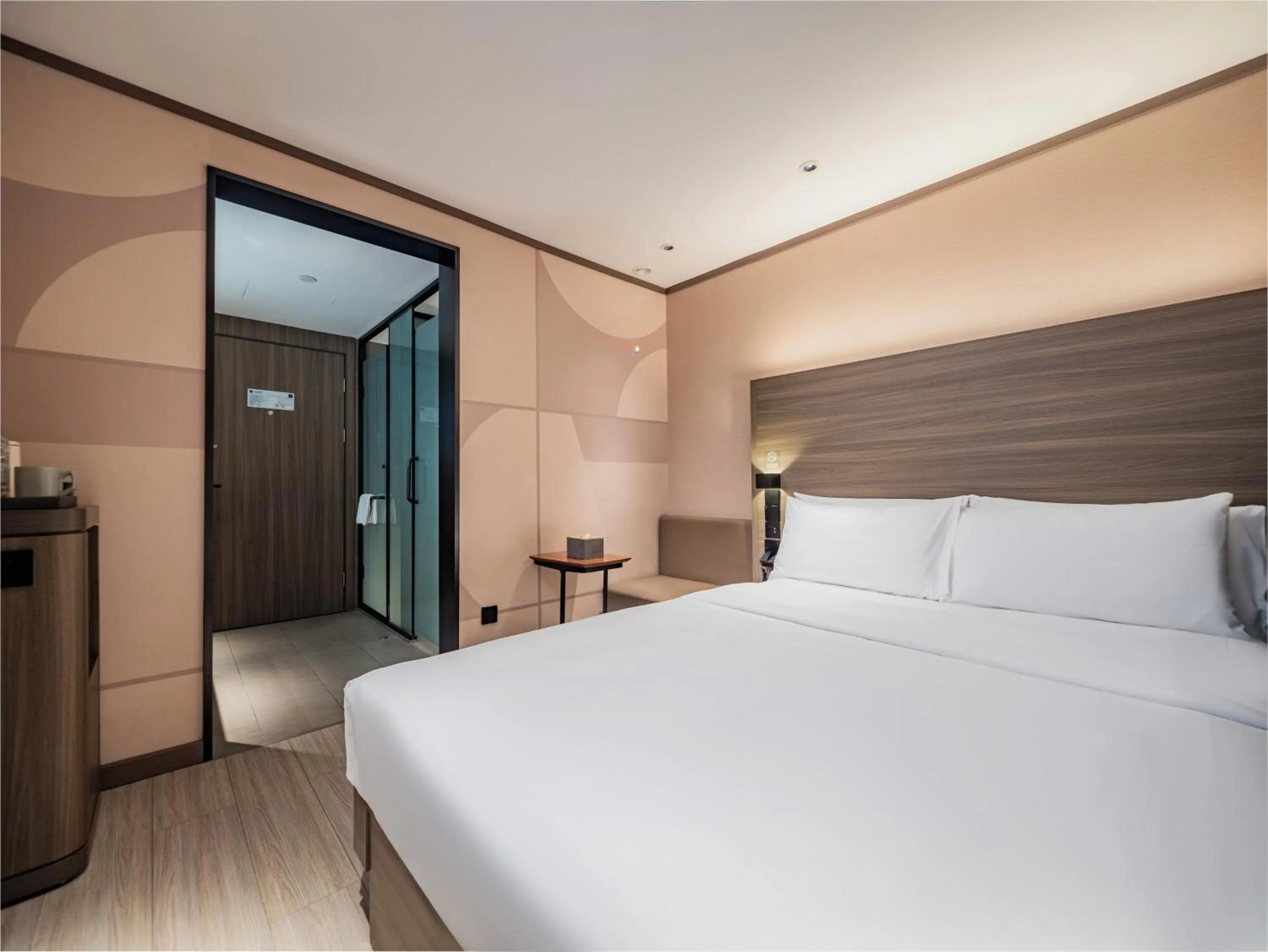 Bed in Hanting Hotel Chengdu Tianfu Square Subway Station