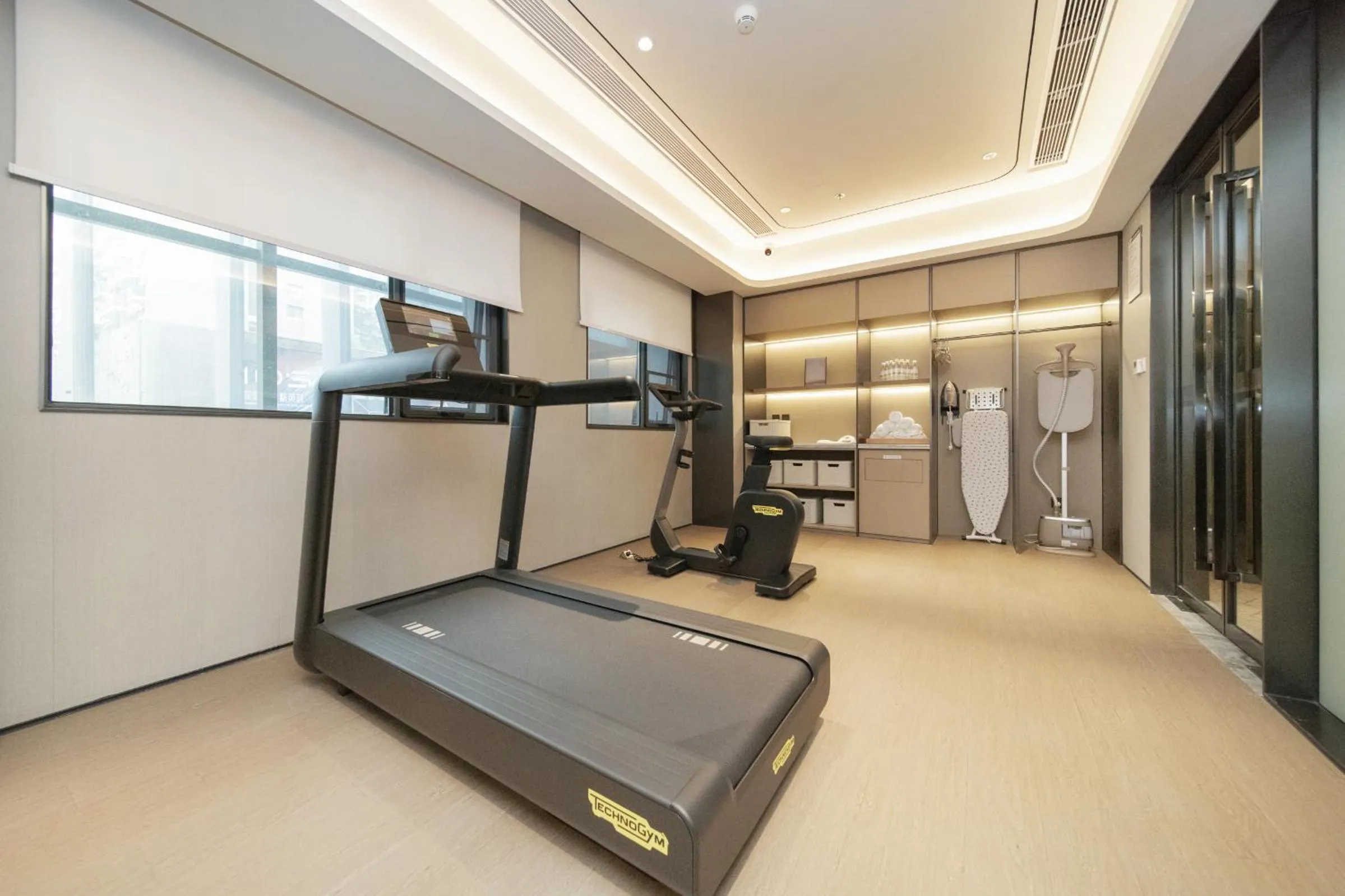 Fitness centre/facilities in JI Hotel Shenzhen Convention & Exhibition Center Gangxia Subway Station