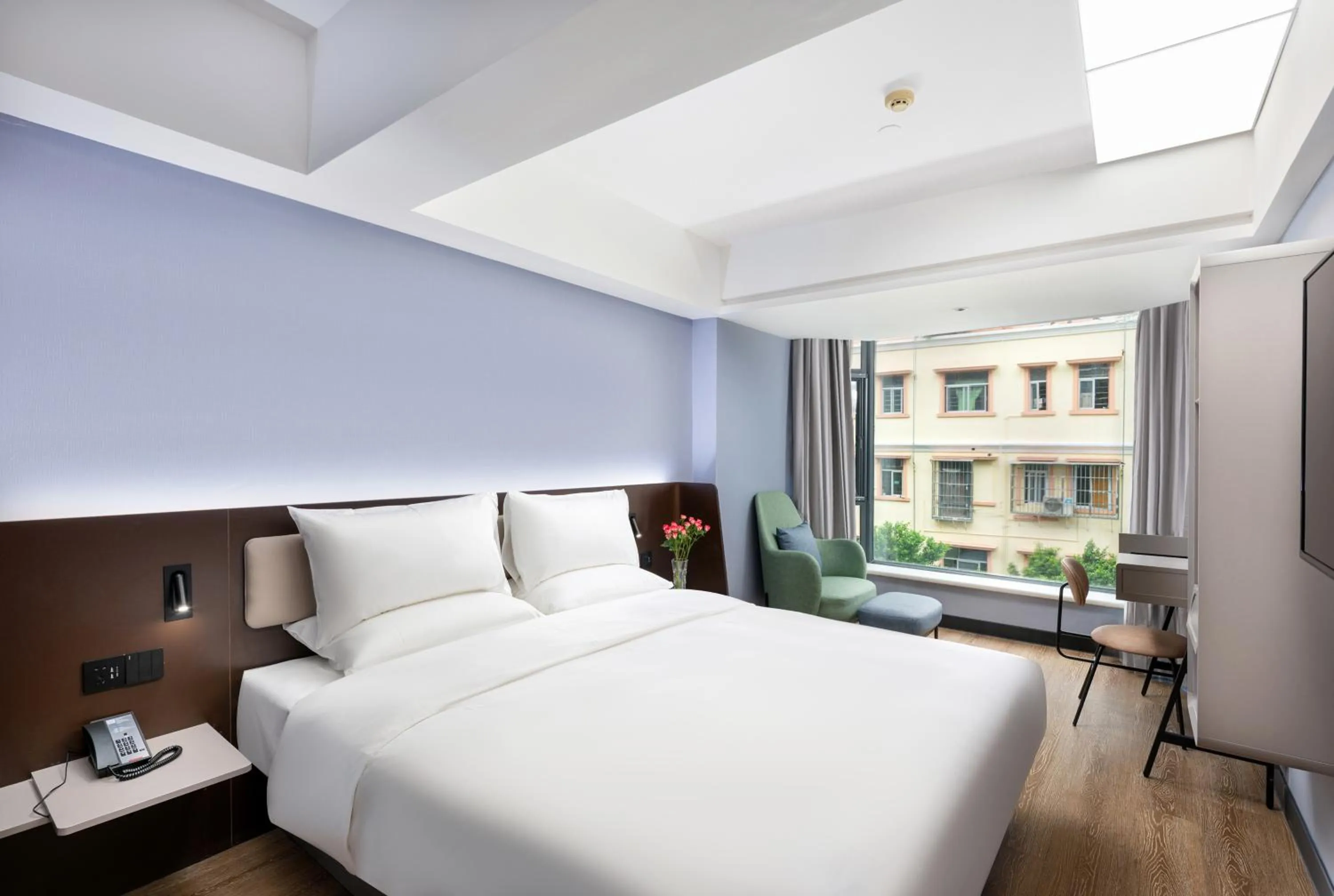 Bed in Hanting Hotel Guangzhou Sanyuanli