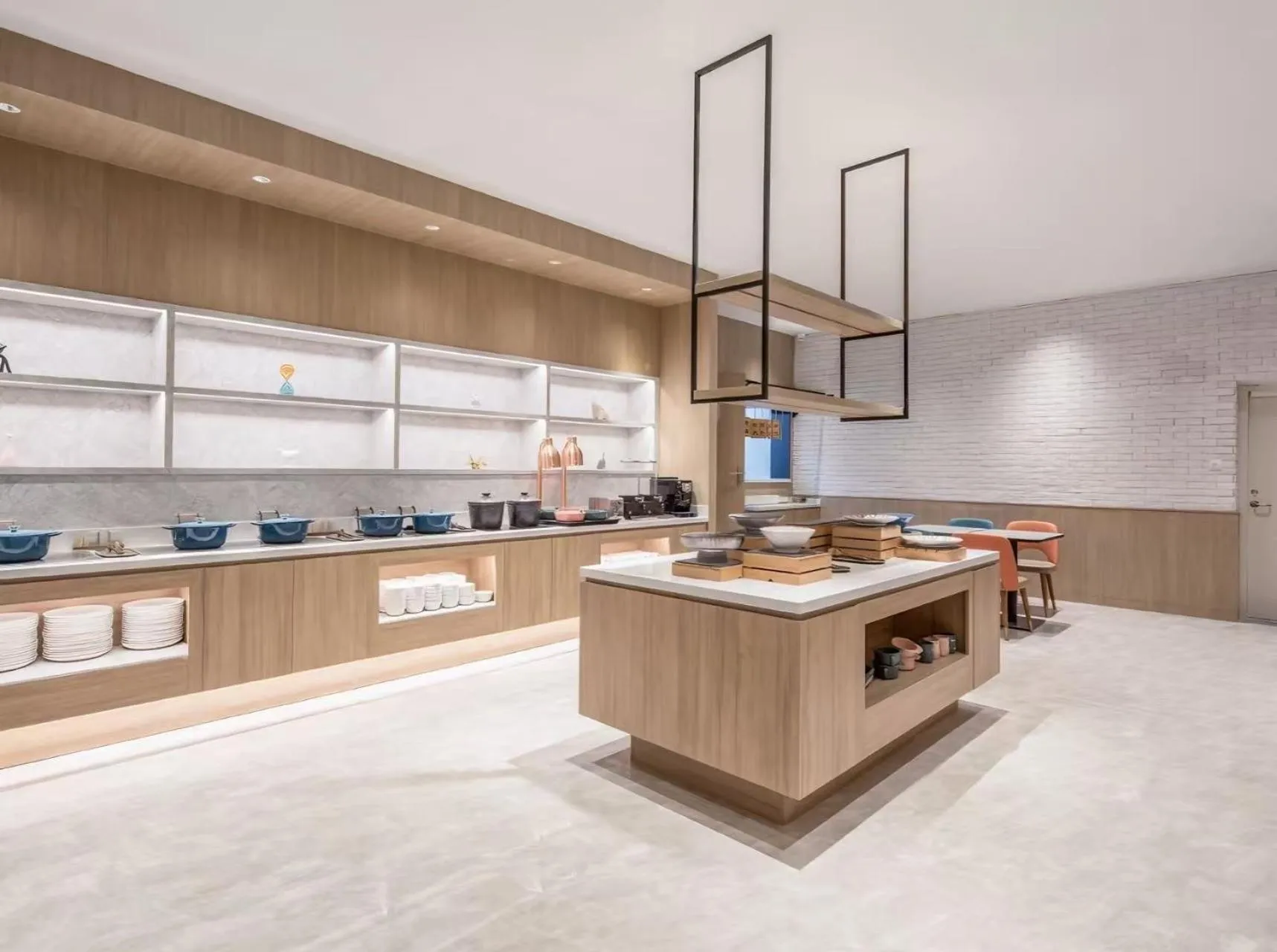Restaurant/places to eat in Hanting Hotel Nanjing Beijing East Road Jiuhuashan Subway Station