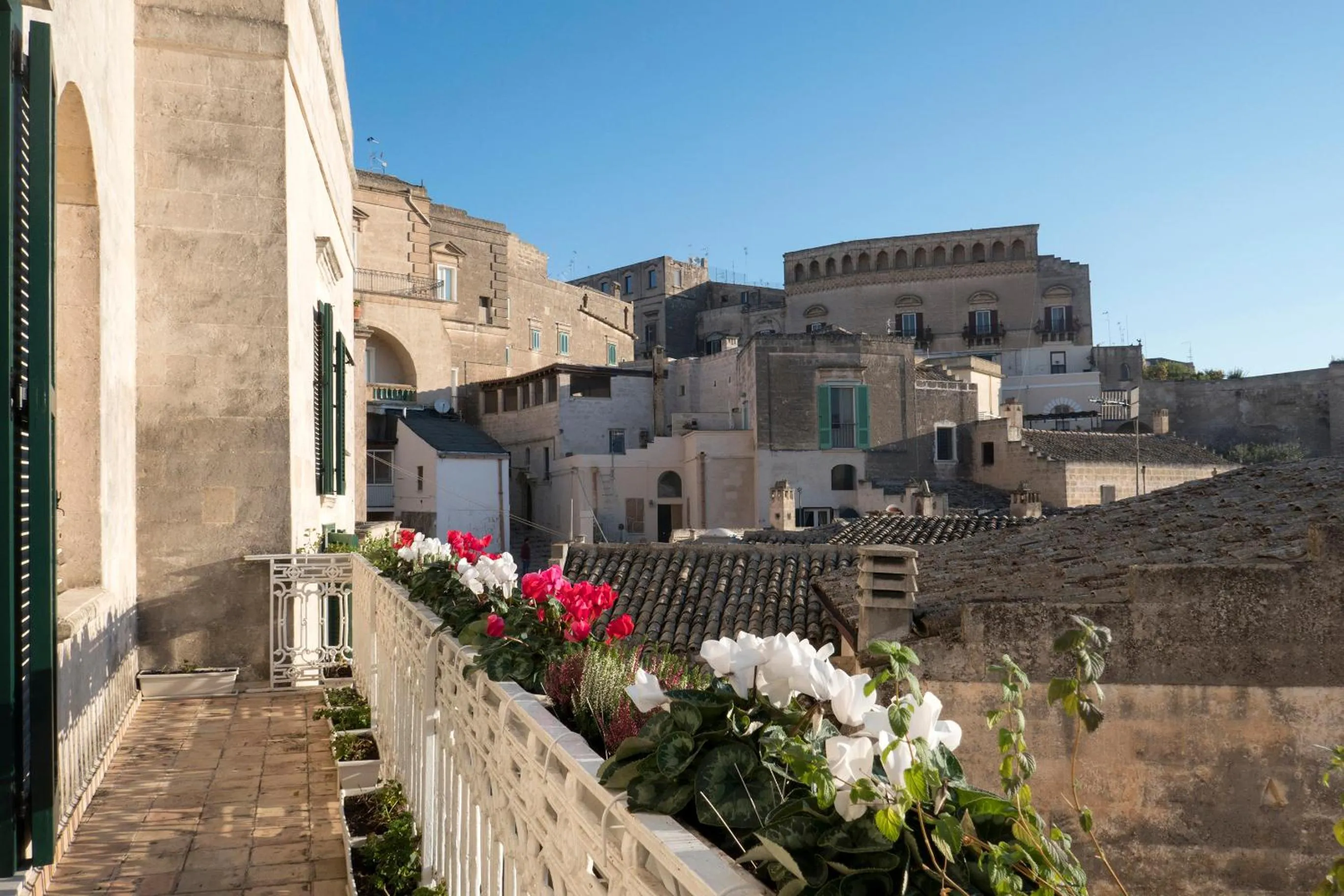 Property building in Casa Diva