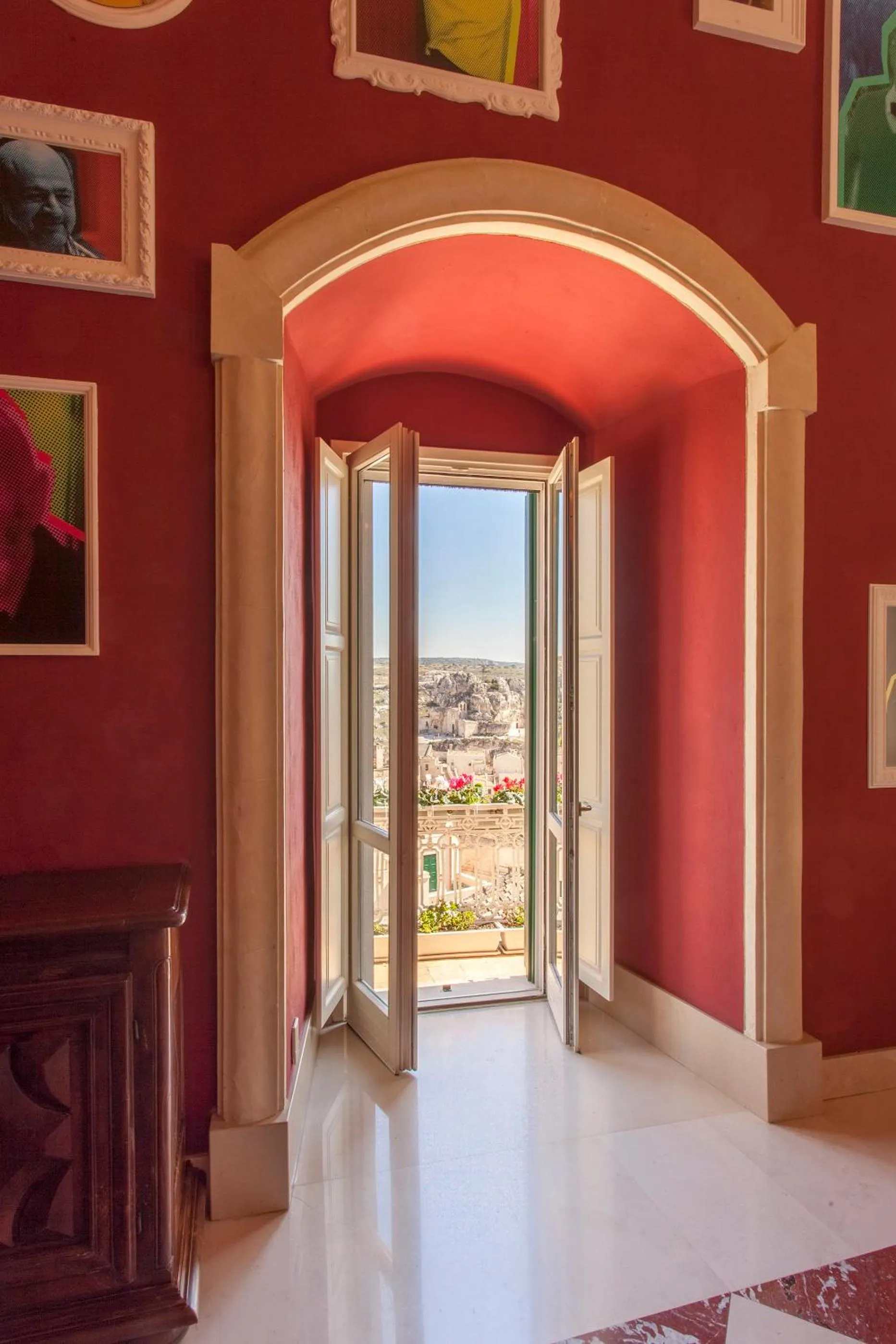 Communal lounge/ TV room in Casa Diva