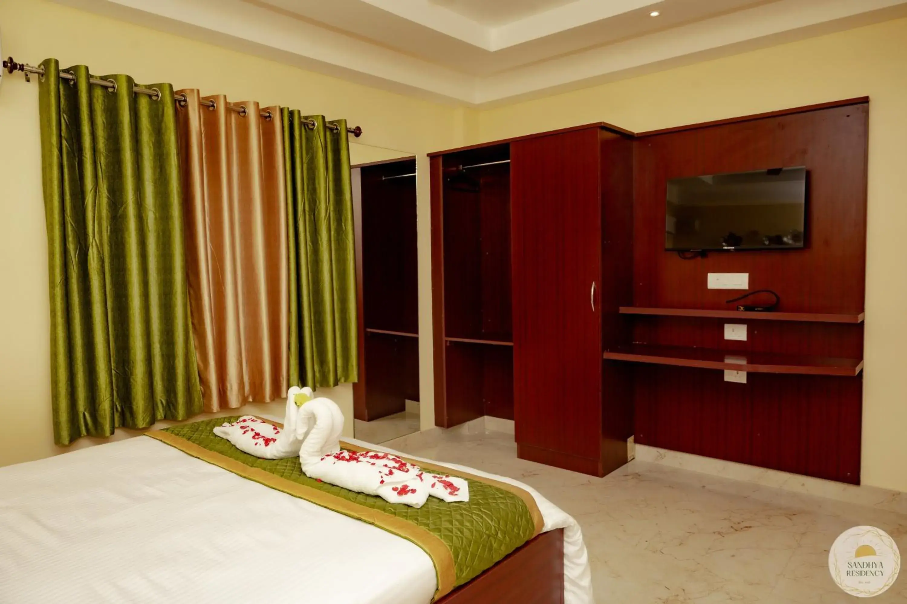 Superior Queen Room - single occupancy in Sandhya Residency Andaman Superior Queen Room - single occupancy in Sandhya Residency Andaman
