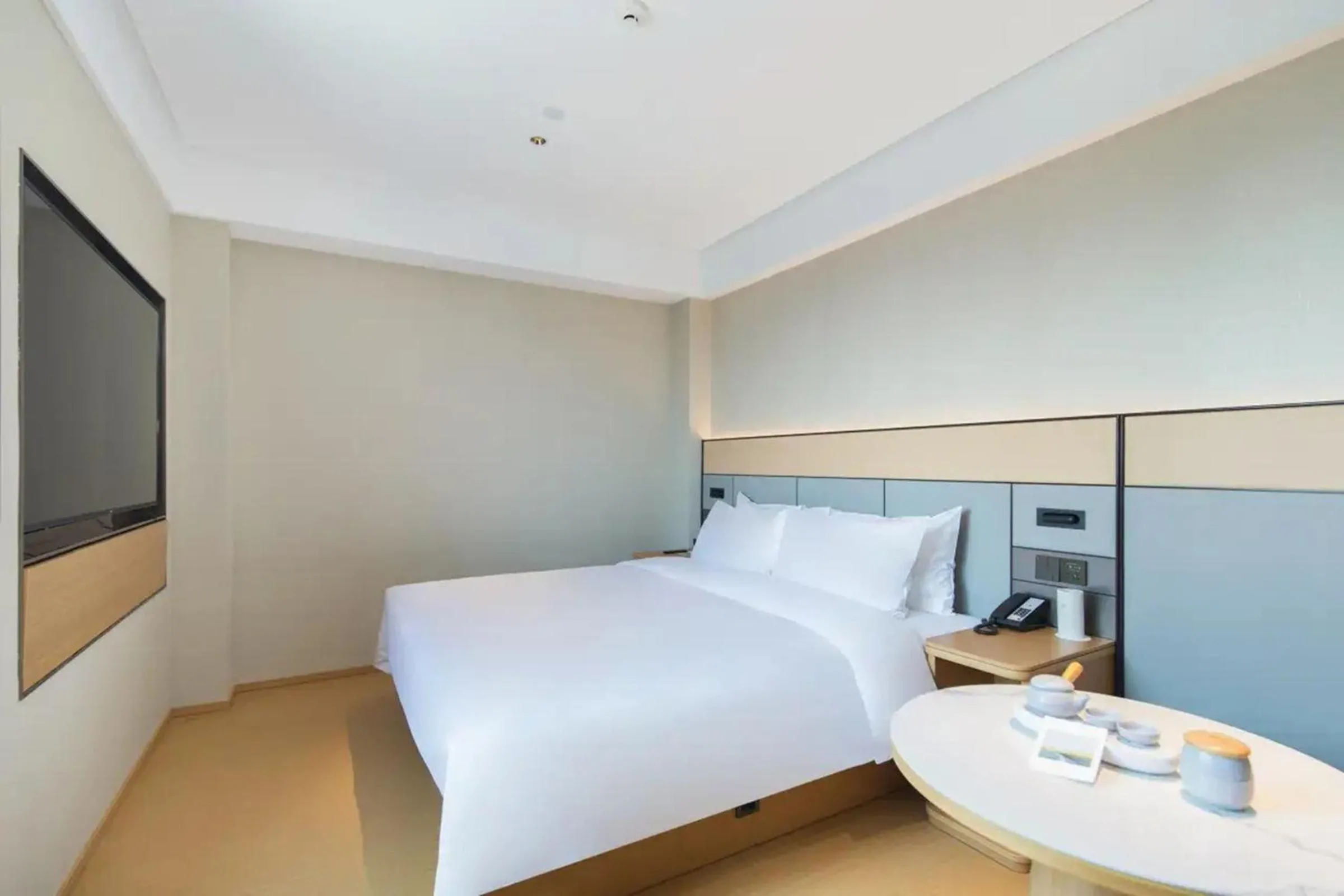 Bedroom, Bed in JI Hotel Suzhou Xiangcheng Huangdai