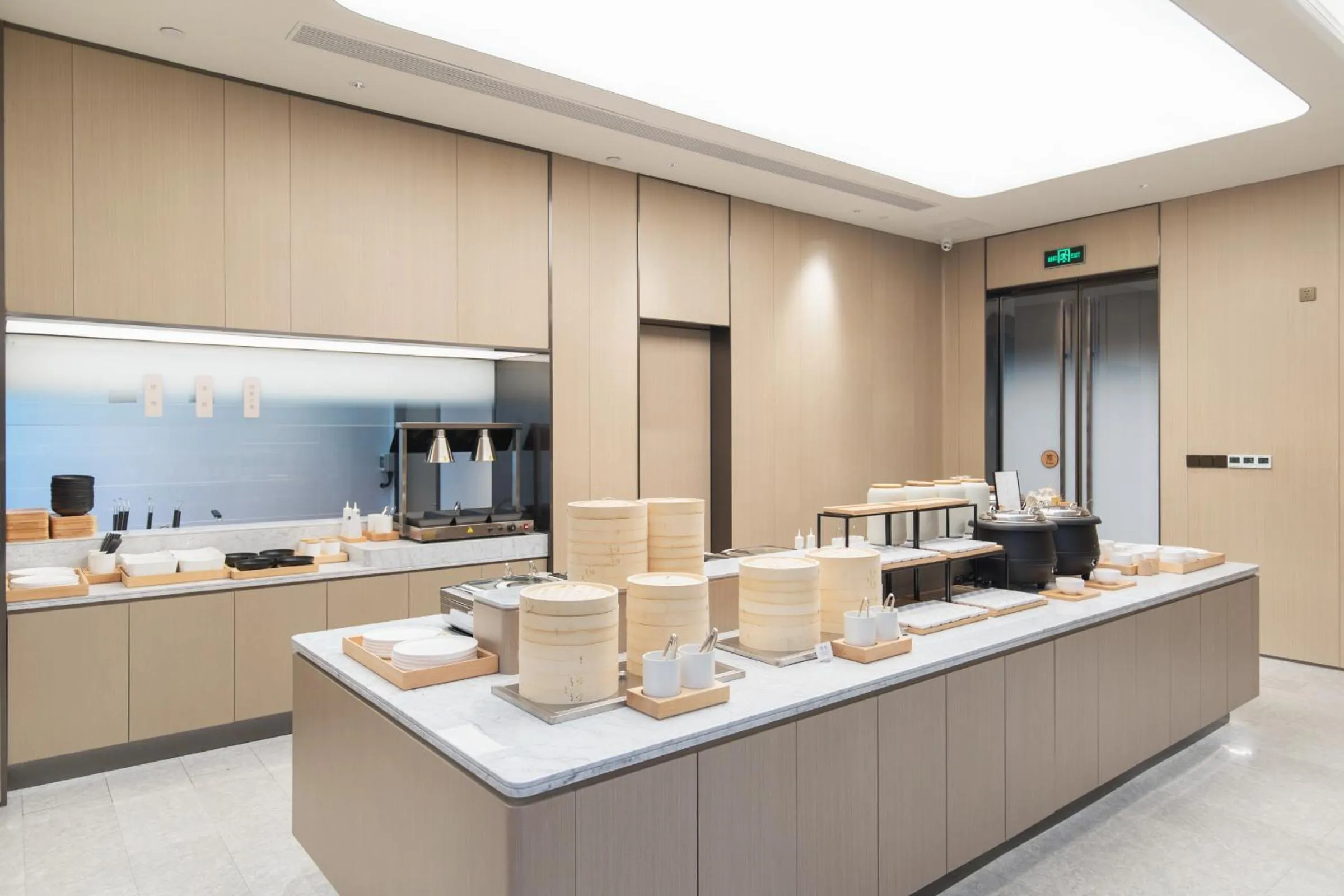 Restaurant/places to eat in JI Hotel Suzhou Xiangcheng Huangdai