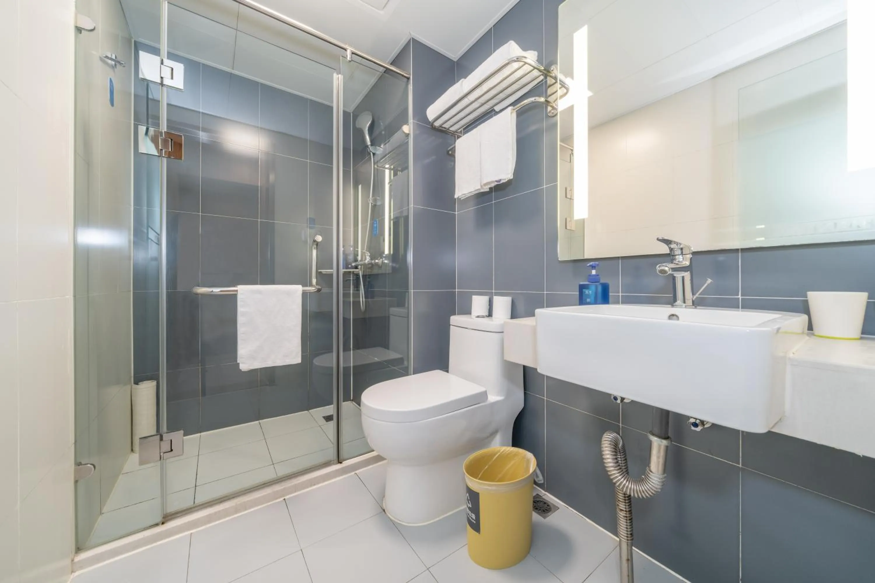 Shower in Hanting Hotel Beijing Exhibition Center Fuwai Hospital