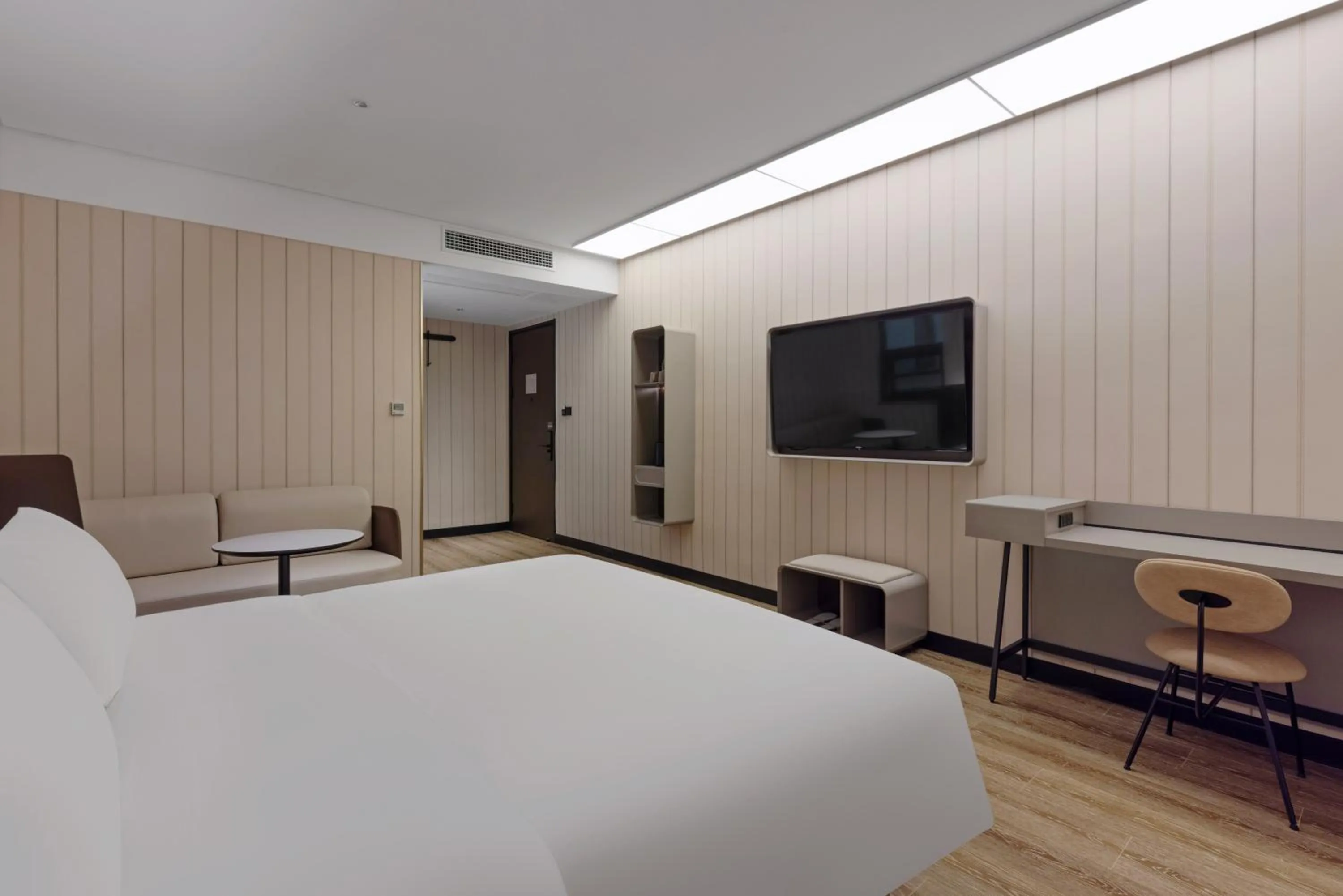 TV and multimedia, Bed in Hanting Hotel Chongqing Lianglukou Caiyuanba