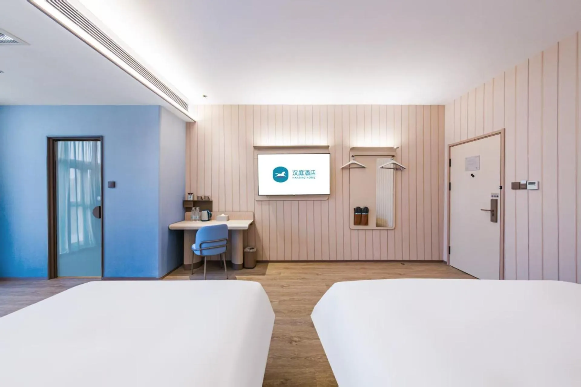 Bed in Hanting Hotel Shanghai Pudong Airport Shixin Road