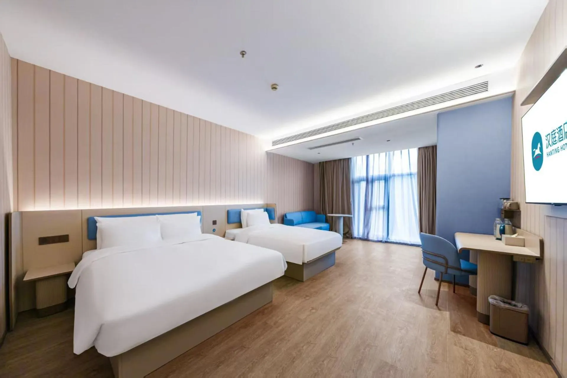 Bed in Hanting Hotel Shanghai Pudong Airport Shixin Road