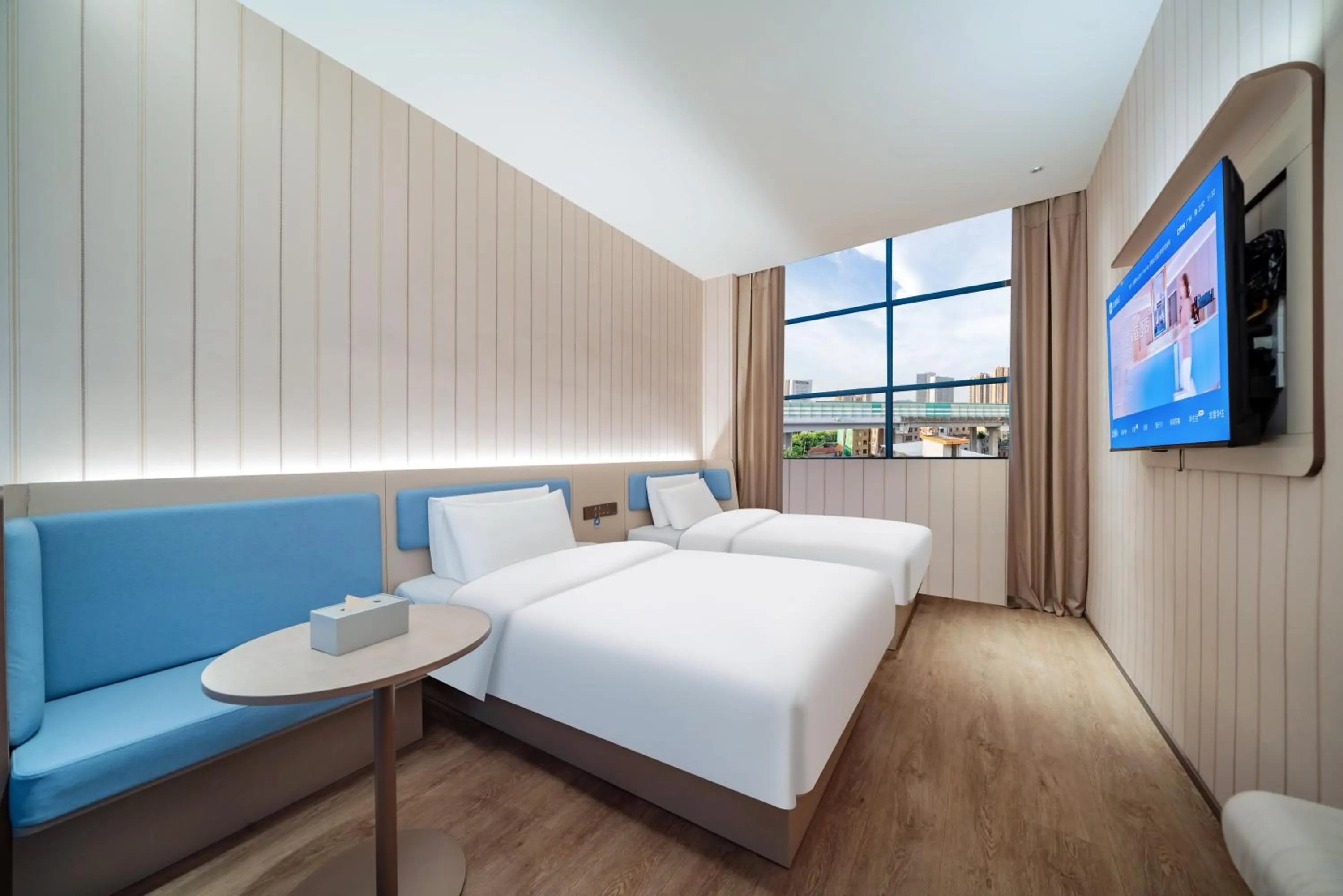 Bed in Hanting Hotel Guangzhou Nangang Subway Station