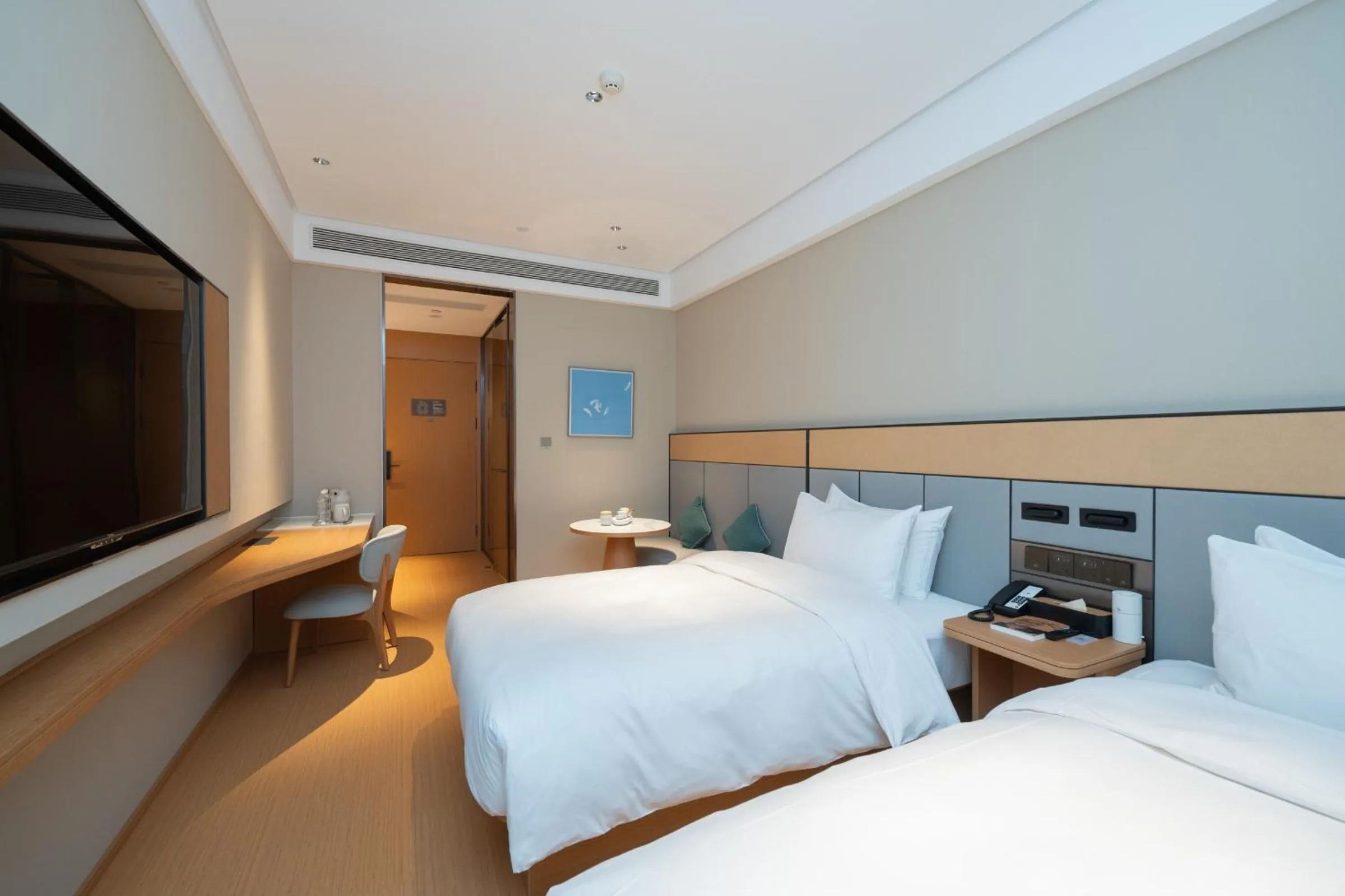 Bed in JI Hotel Guangzhou Panyu Chimelong Wanbo Center