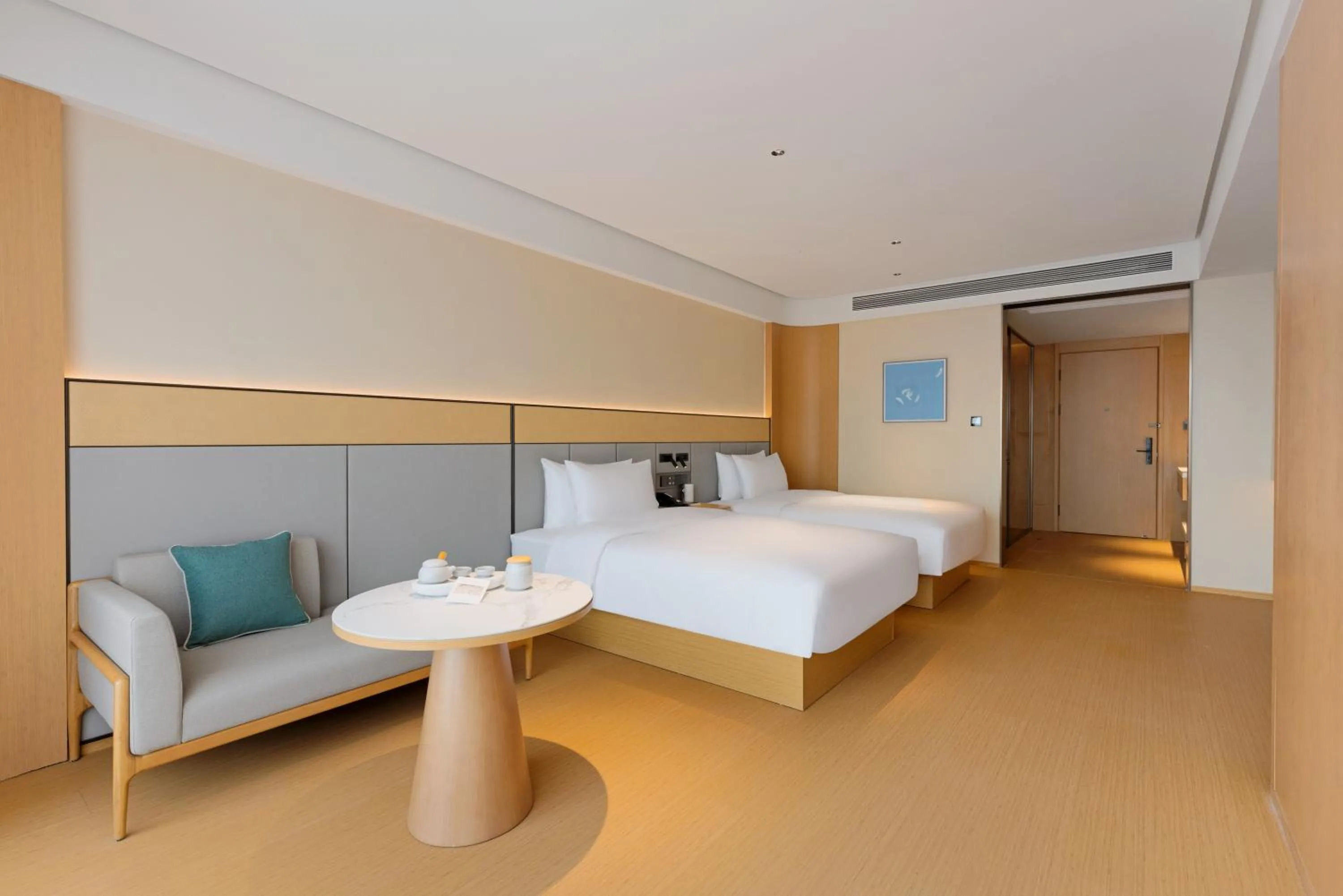 Bed in JI Hotel Chongqing Yuanjiagang Subway Station