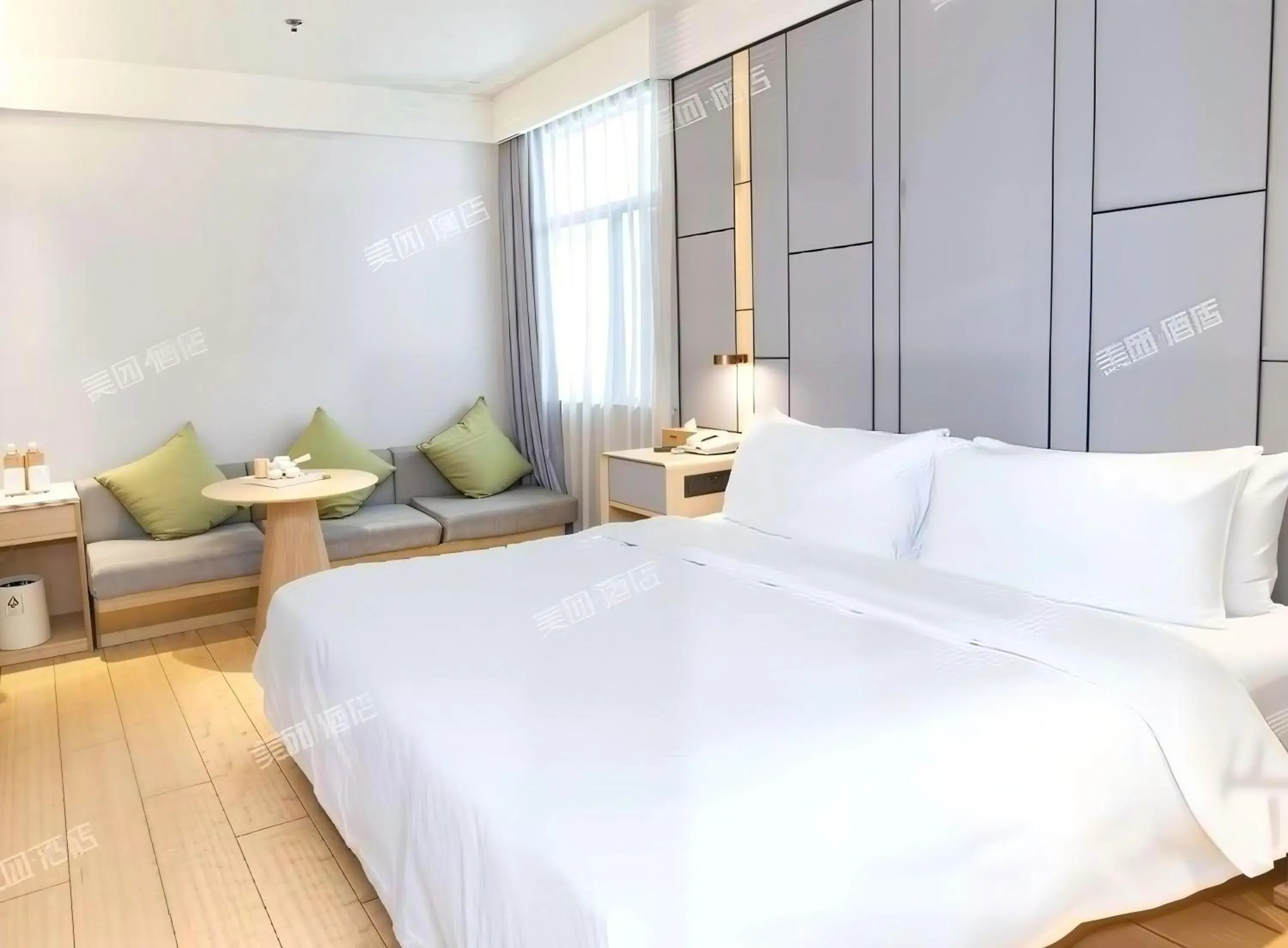 Double Room in JI Hotel Shanghai Caohejing Hongmei Road Double Room in JI Hotel Shanghai Caohejing Hongmei Road