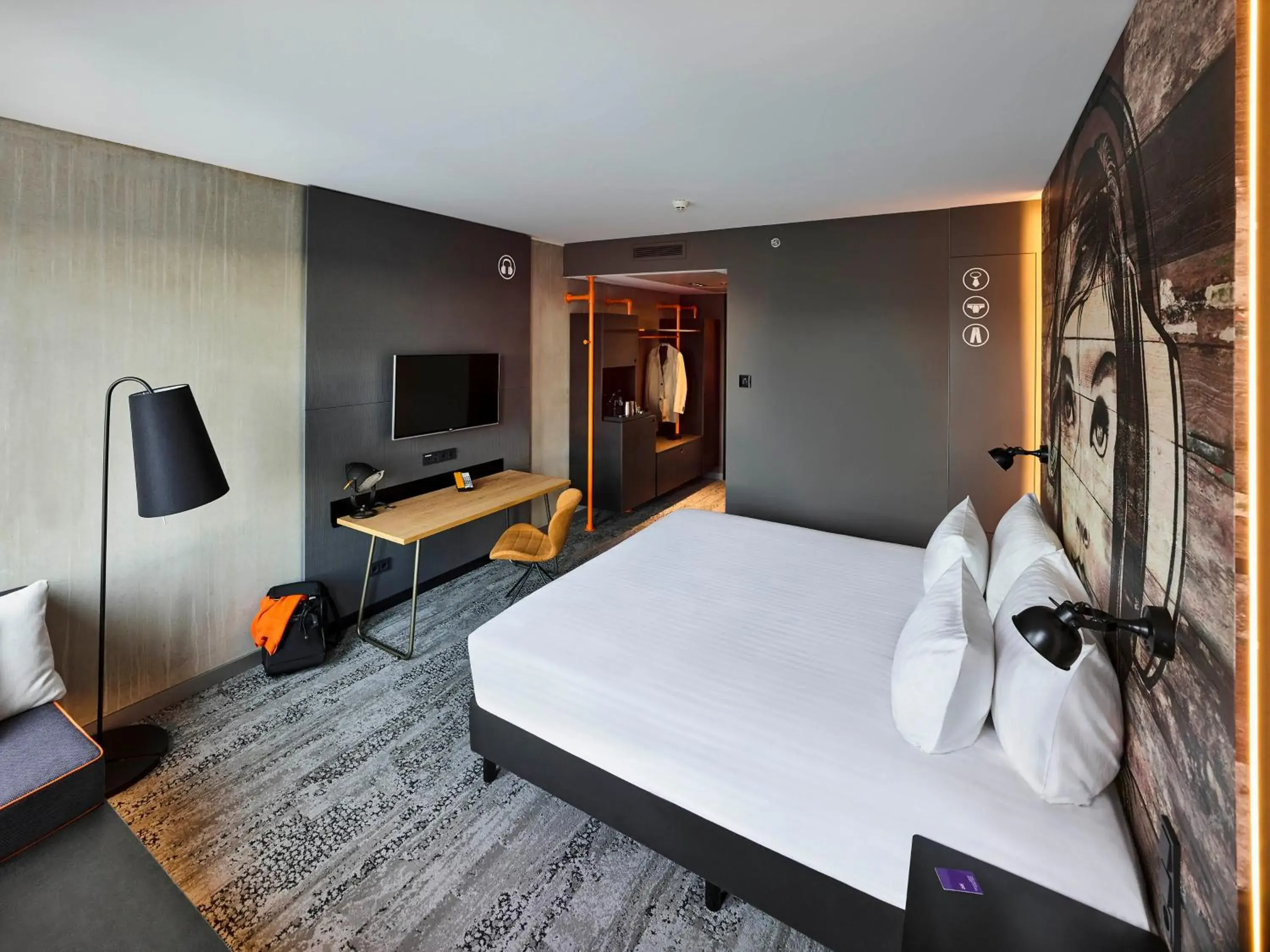 Photo of the whole room, Bed in Jaz in the City Amsterdam Photo of the whole room, Bed in Jaz in the City Amsterdam