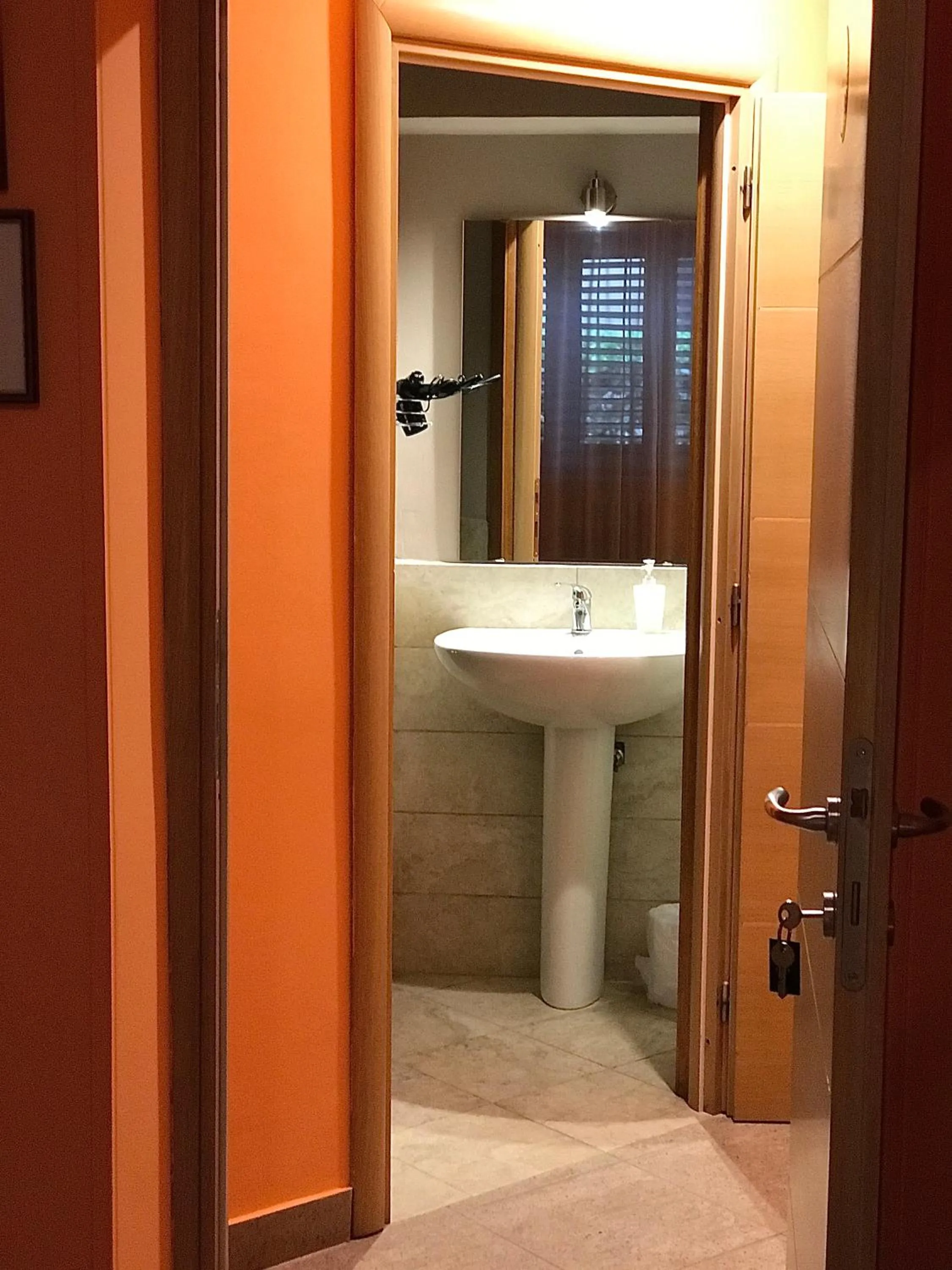 Bathroom in B&B Le Camerette di Edda