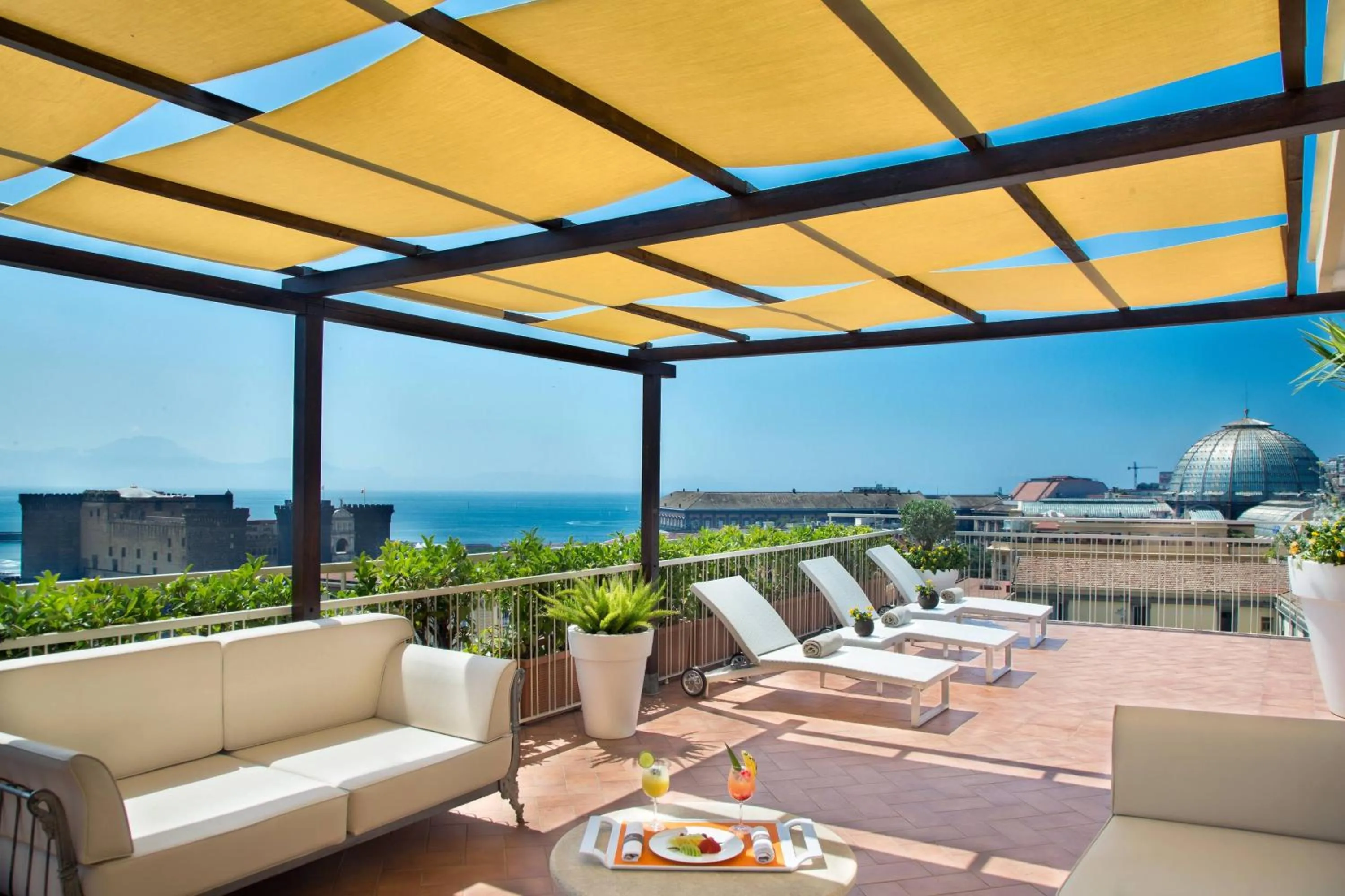 Spa and wellness centre/facilities in Renaissance Naples Hotel Mediterraneo