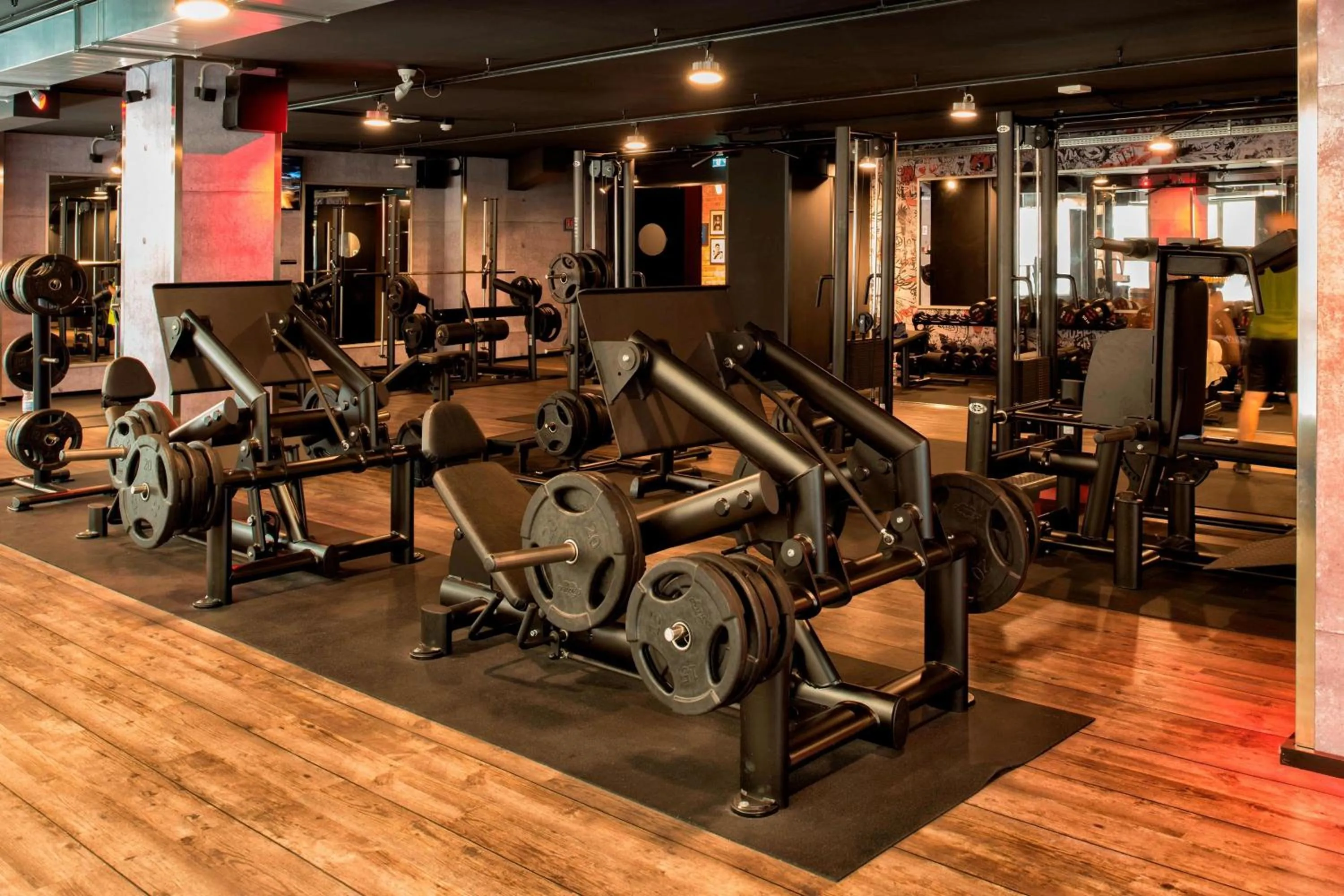 Fitness centre/facilities in Renaissance Naples Hotel Mediterraneo