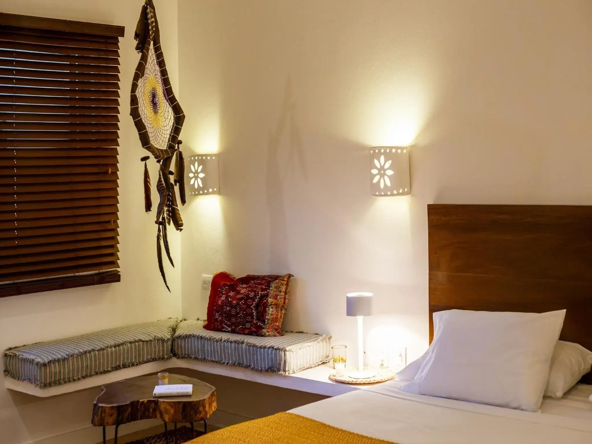 Decorative detail, Bed in HM Playa del Carmen Decorative detail, Bed in HM Playa del Carmen