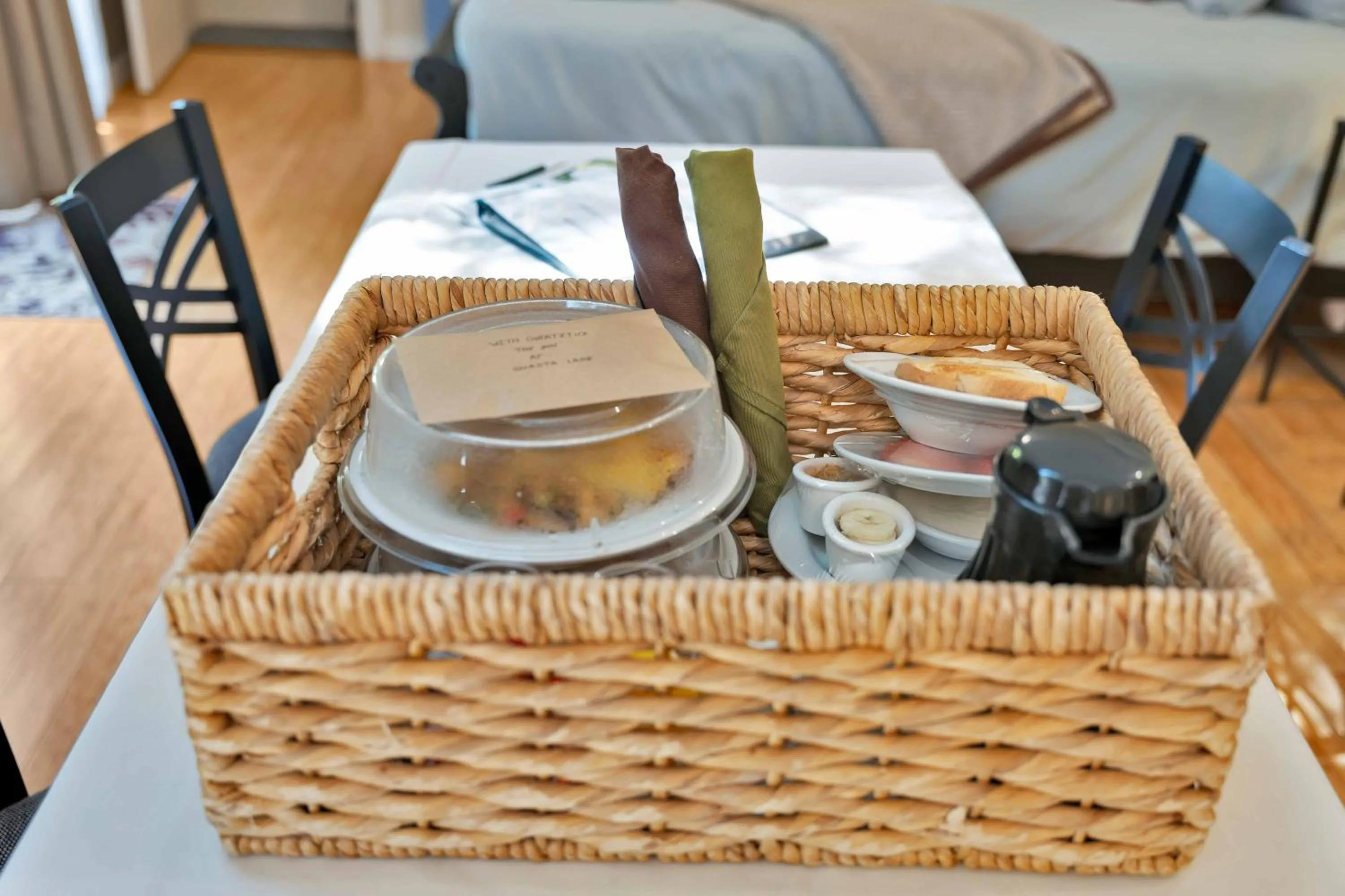 The Inn at Shasta Lake