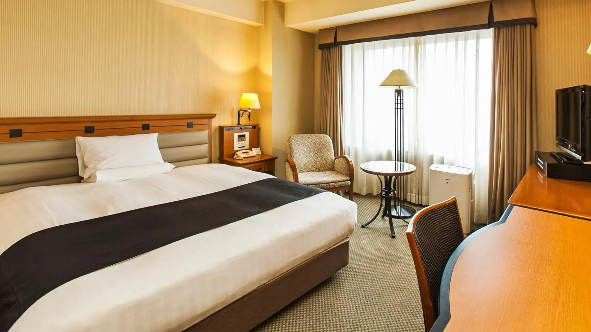 Bed in Hotel Metropolitan Morioka New Wing