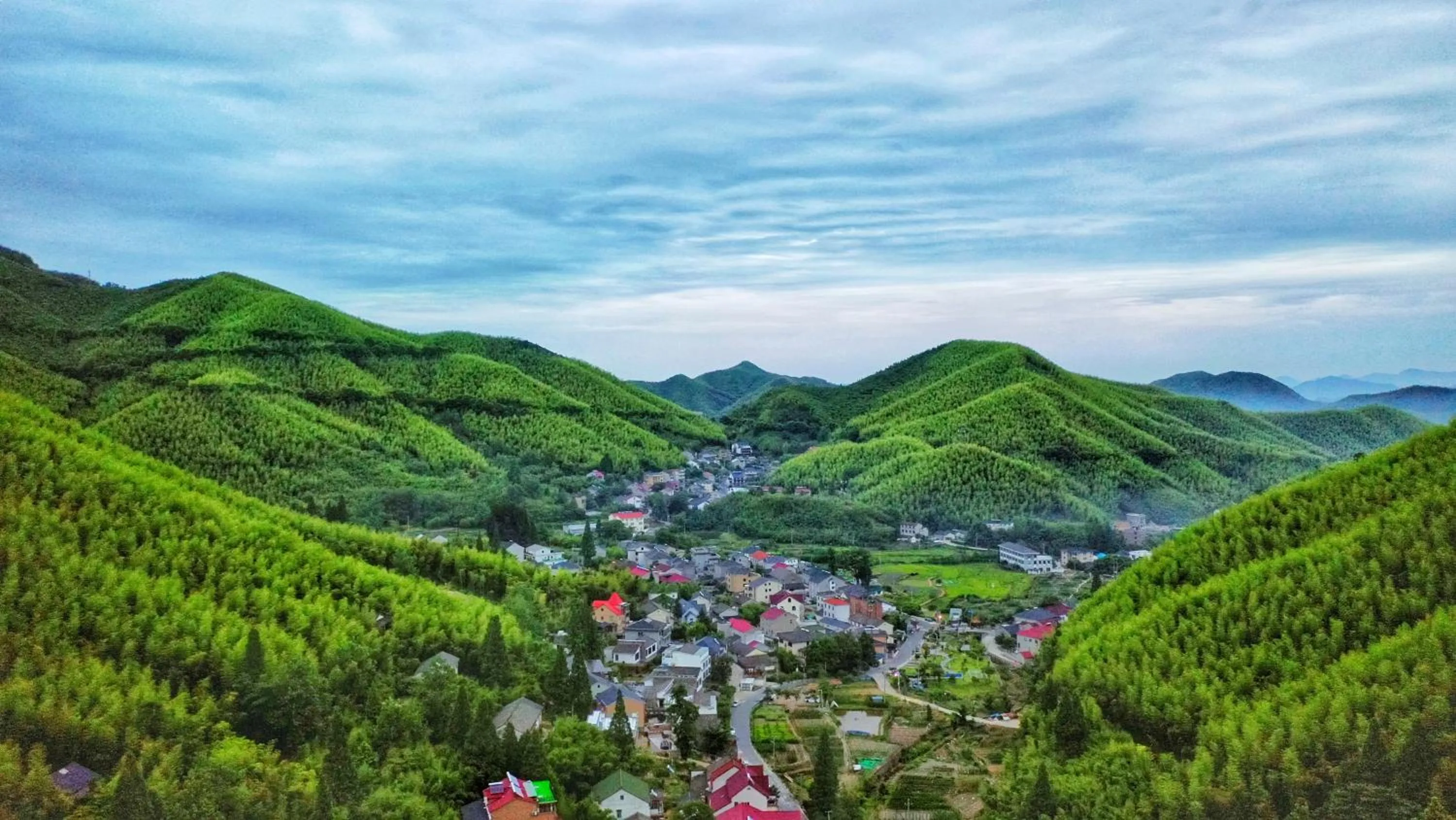 Neighbourhood in Moganshan Pinhouwu Hotel