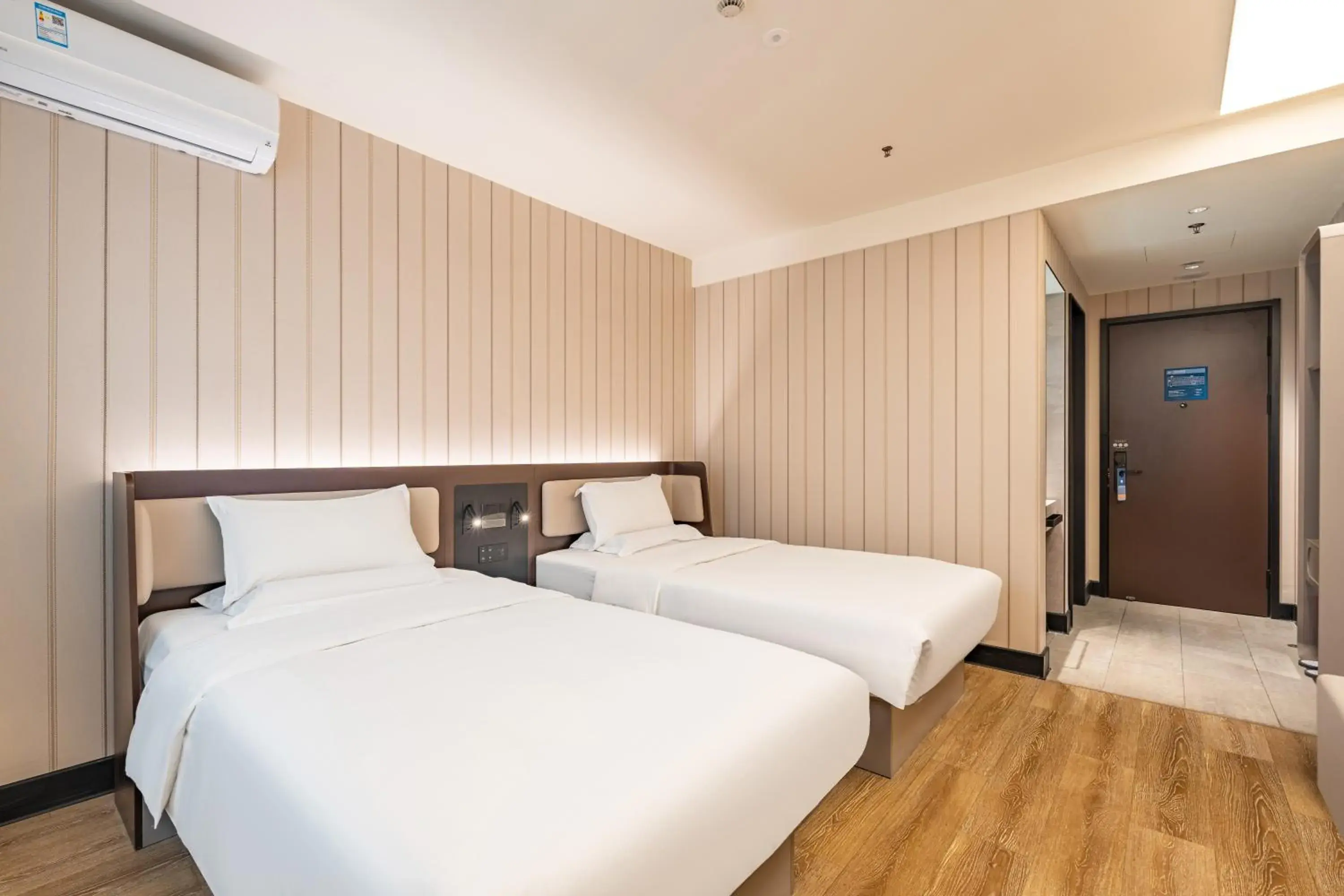 Standard Twin Room in Hanting Hotel Beijing Changping Zhengfu Street Standard Twin Room in Hanting Hotel Beijing Changping Zhengfu Street