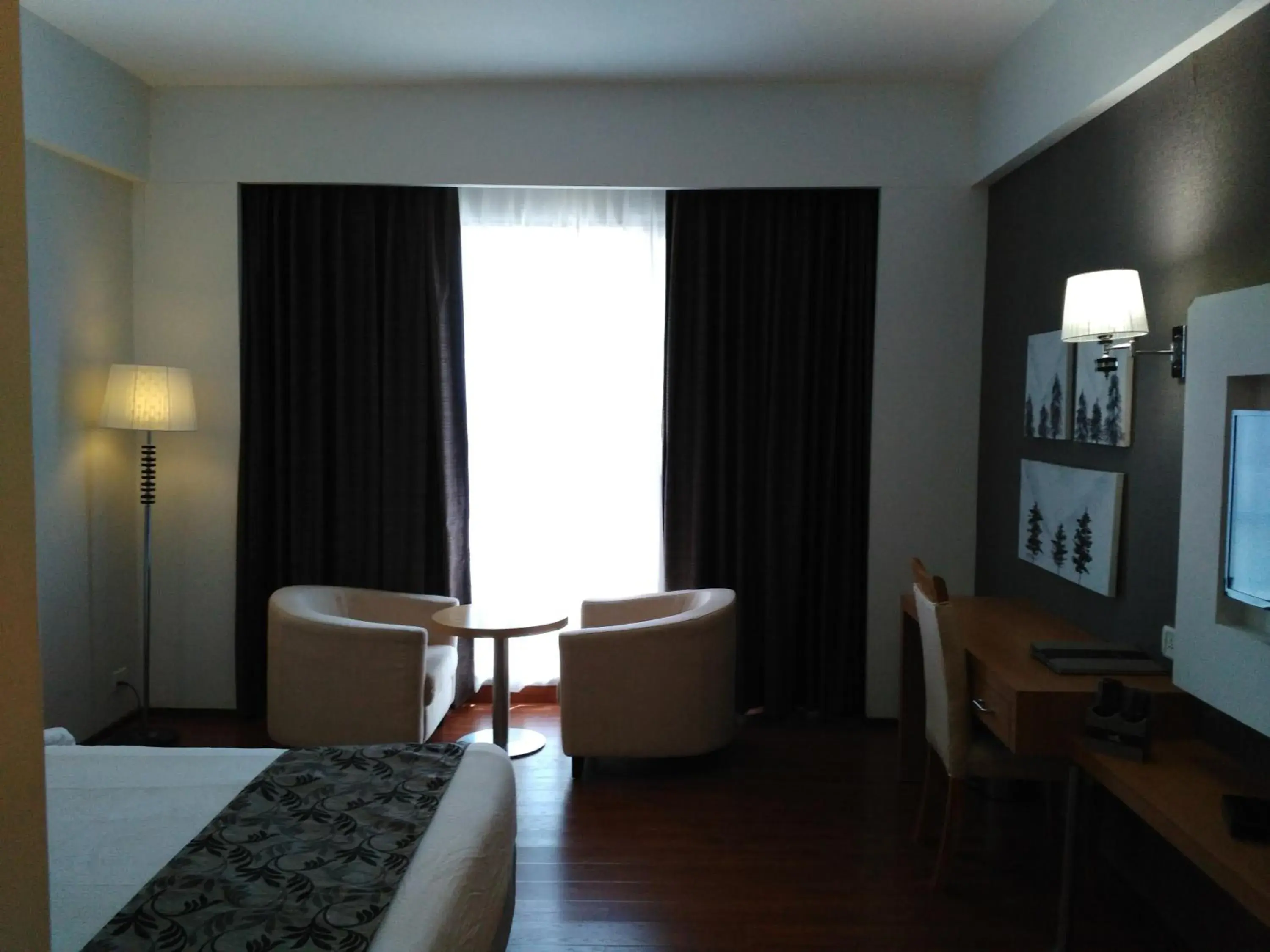 TV and multimedia, Bed in Maha Bodhi Hotel.Resort.Convention Centre TV and multimedia, Bed in Maha Bodhi Hotel.Resort.Convention Centre