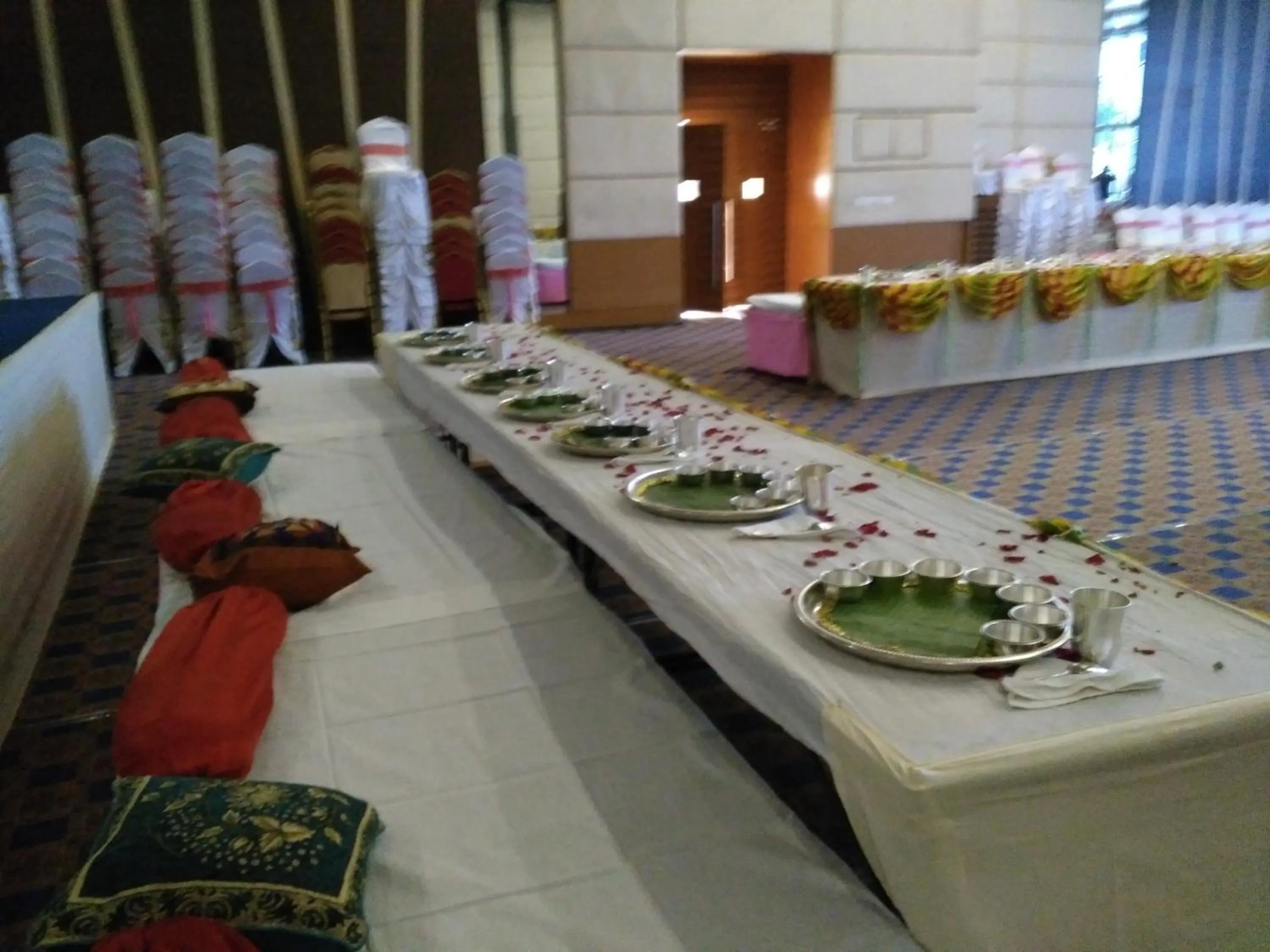 Business facilities in Maha Bodhi Hotel.Resort.Convention Centre