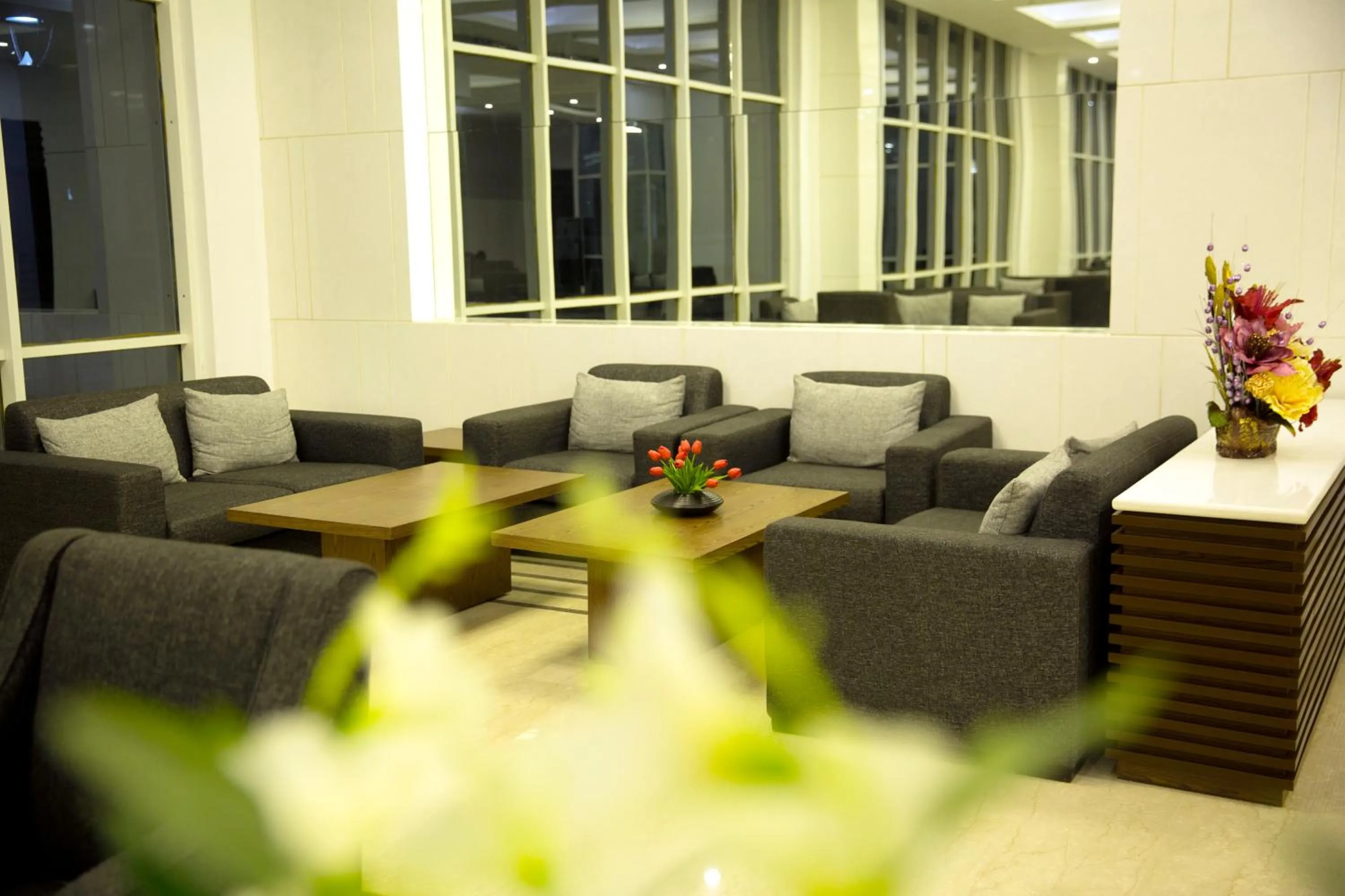 Lounge or bar in Maha Bodhi Hotel.Resort.Convention Centre