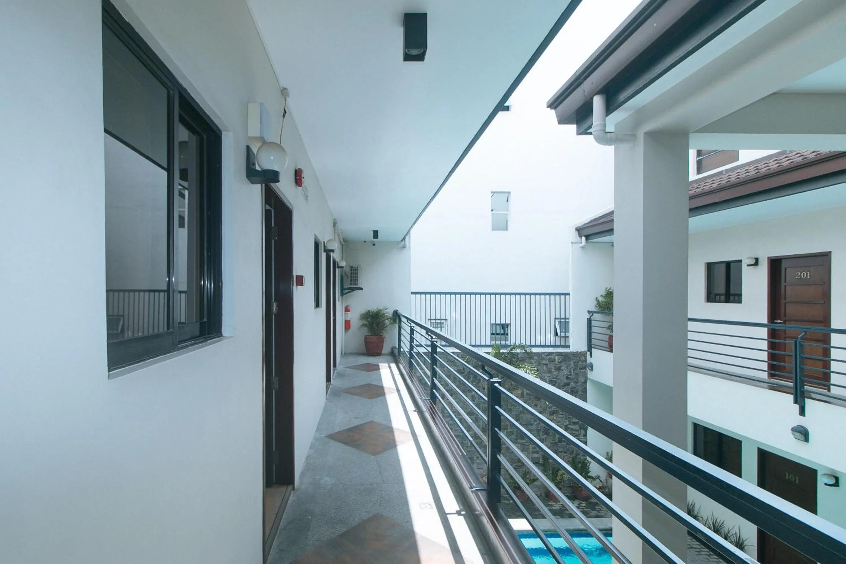 Balcony/Terrace in Elyseah Condotel by RedDoorz
