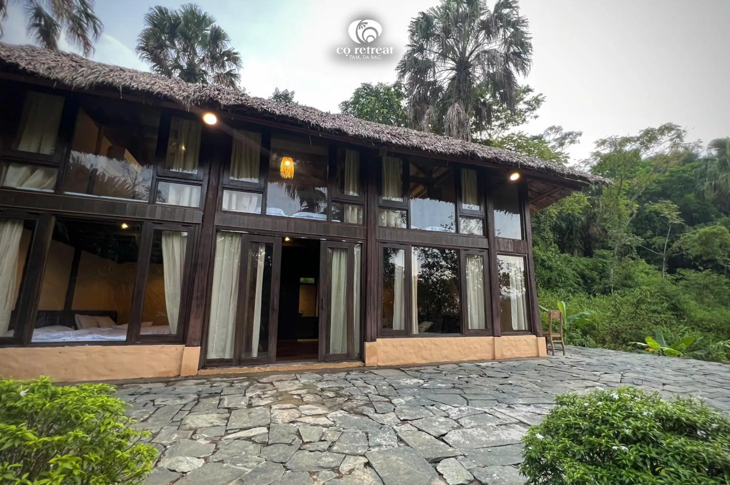 Property building in Cọ Retreat Da Bac