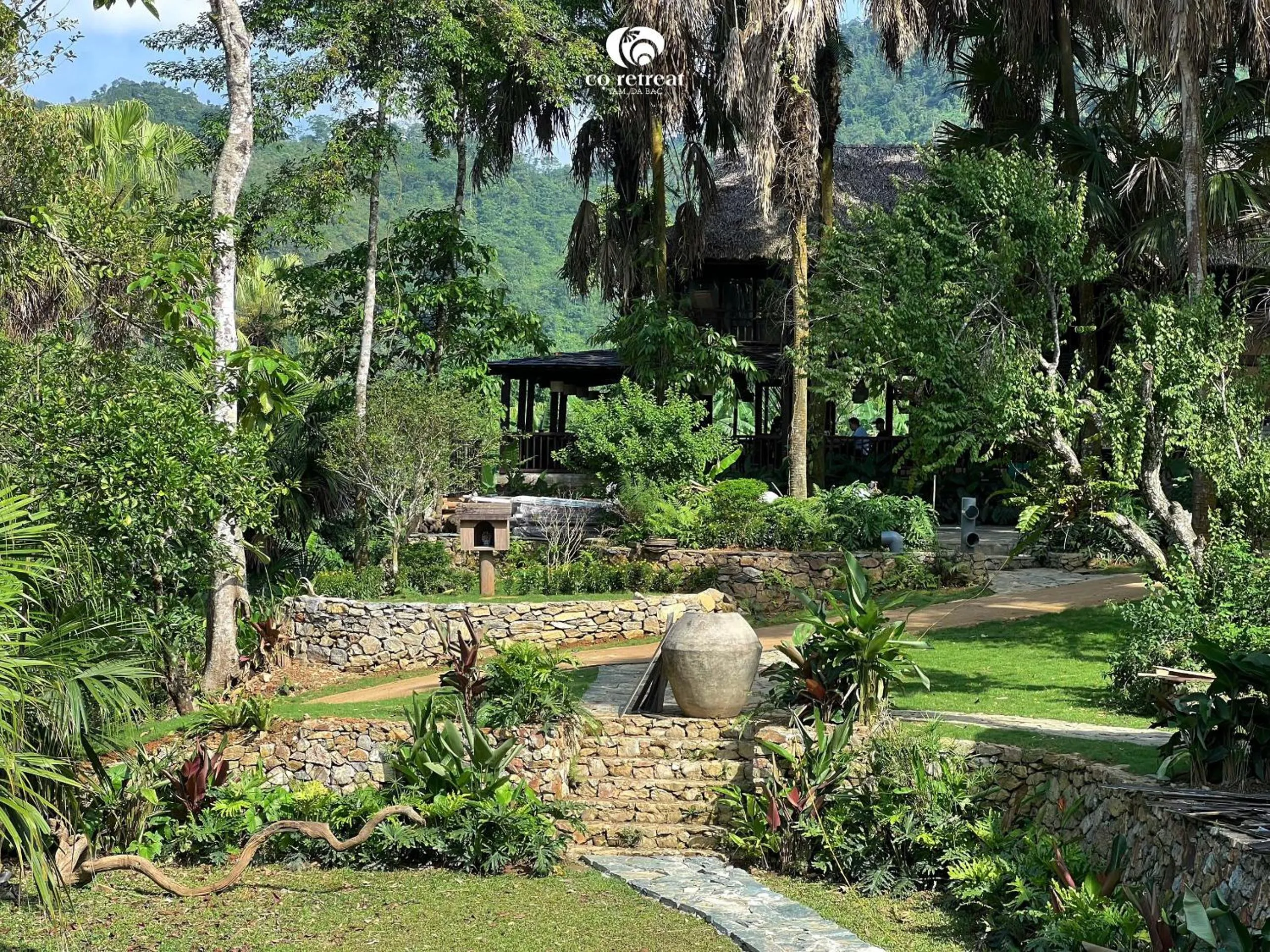 Natural landscape in Cọ Retreat Da Bac