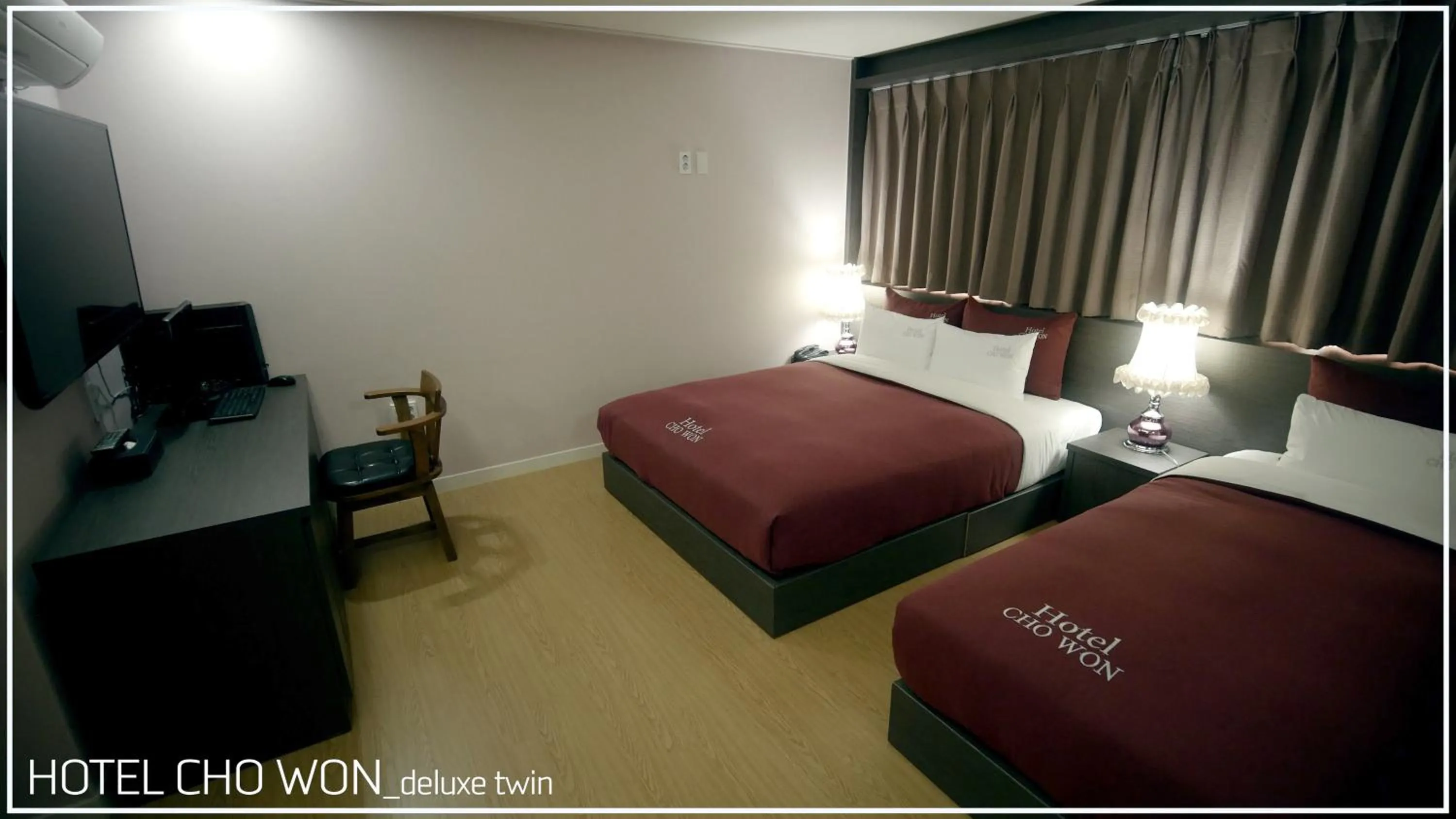 Bed in Hotel Chowon