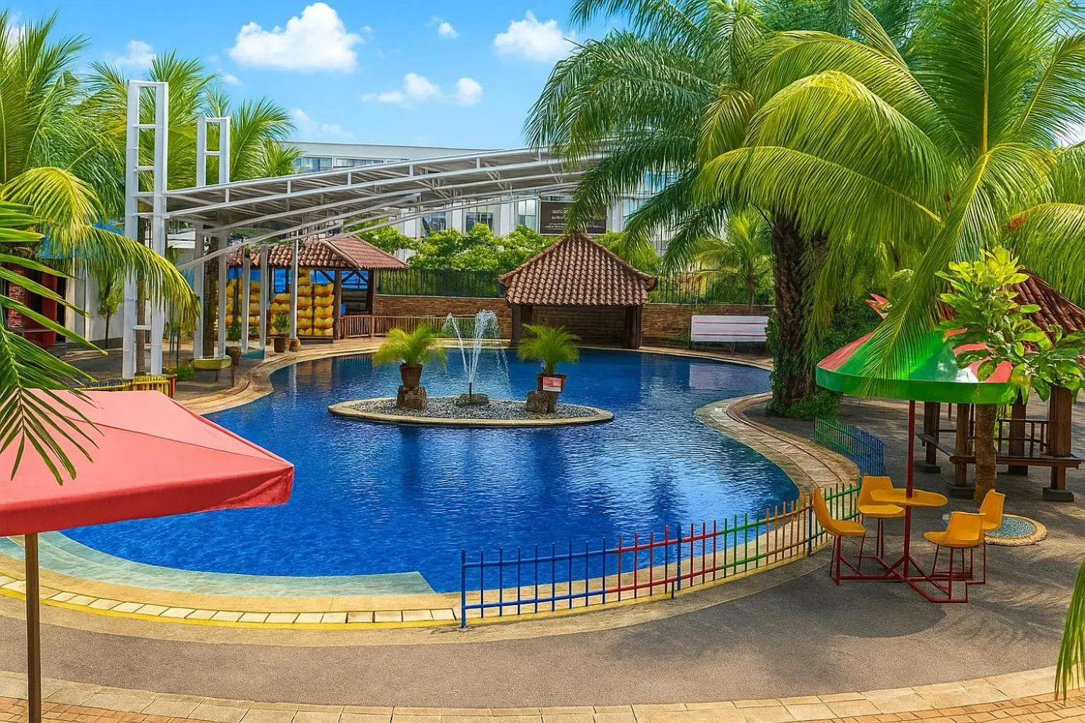 Swimming pool in Azana Style Hotel Lovina Bali