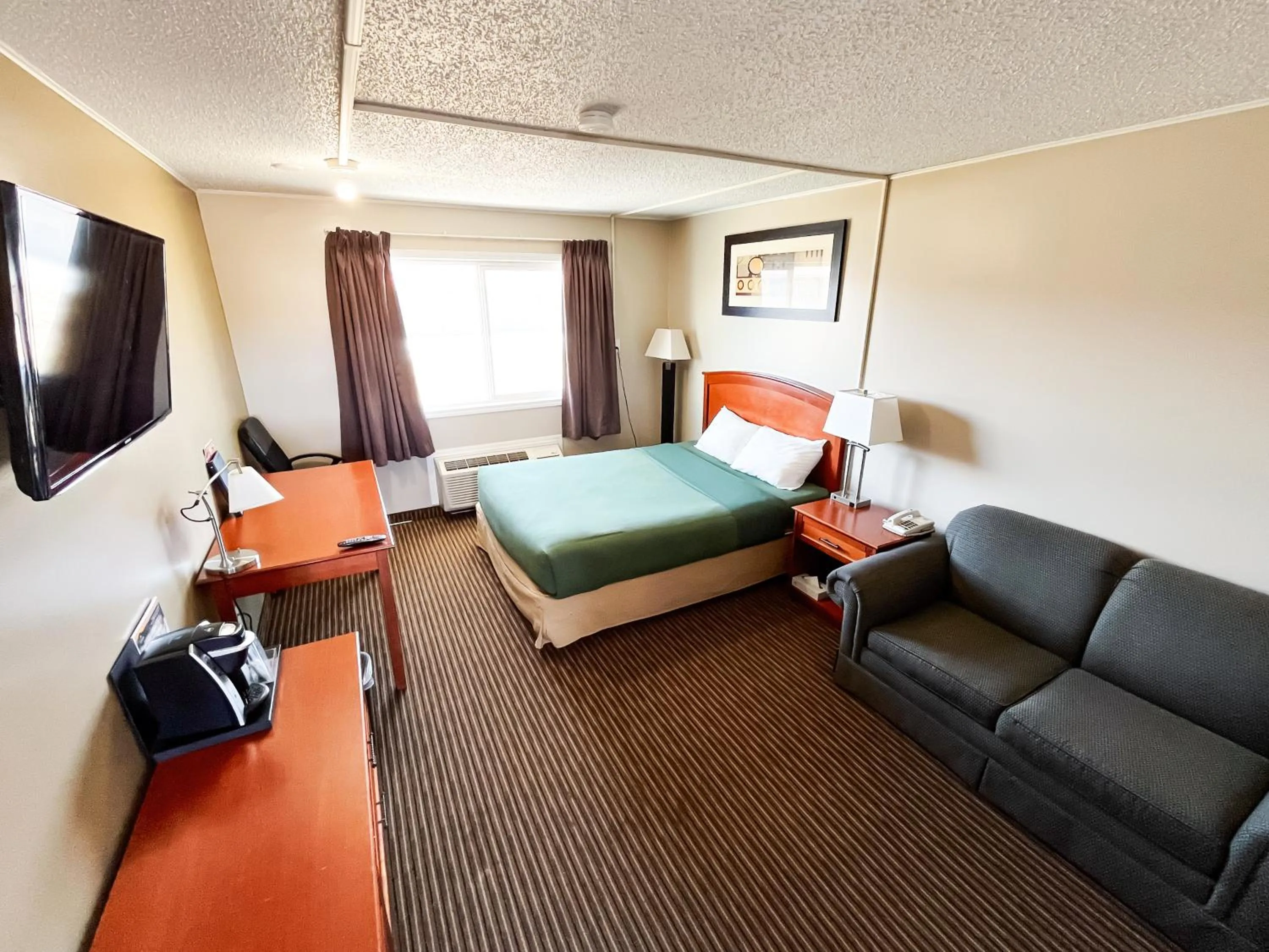 Restaurant/places to eat in Horizon Inn 2