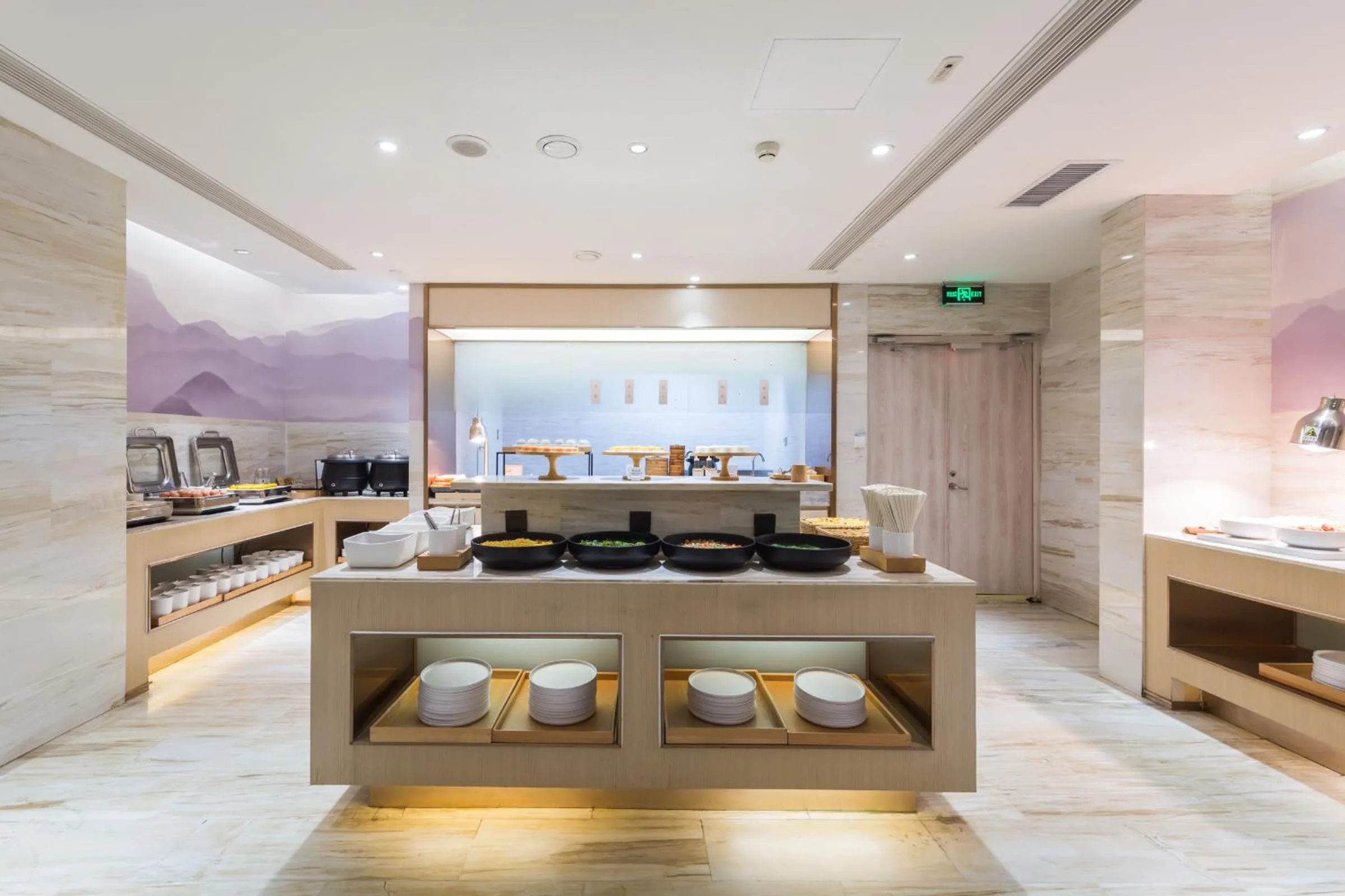 Restaurant/places to eat in JI Hotel Beijing Nanluoguxiang Andingmen Subway Station