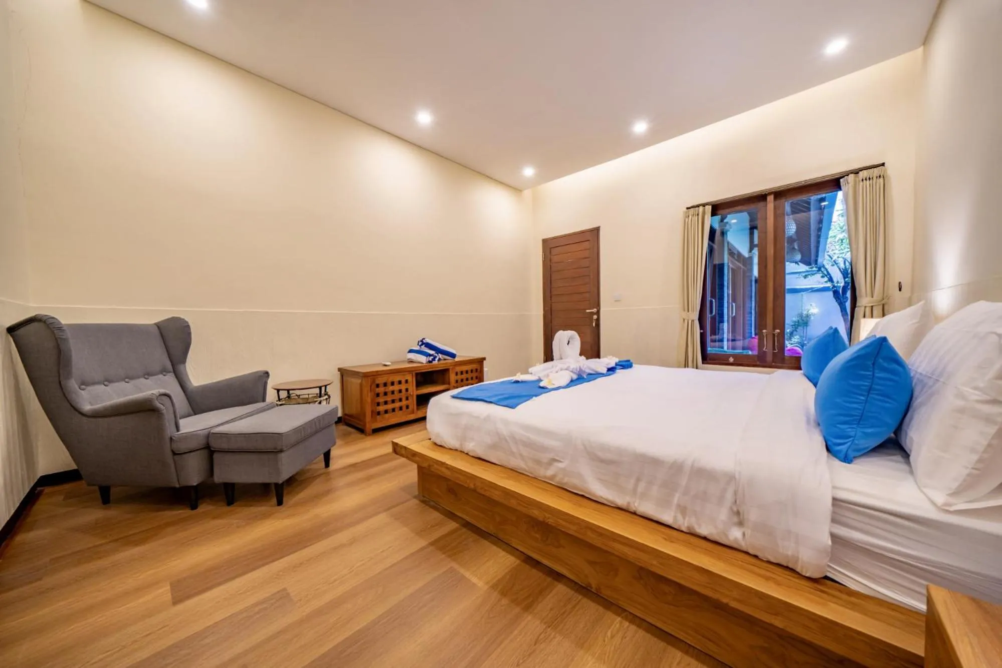 Seminyak Happy Villa