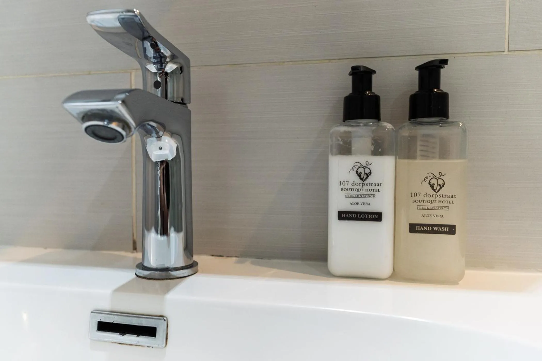 Bathroom in 107 Dorpstraat Boutique Hotel