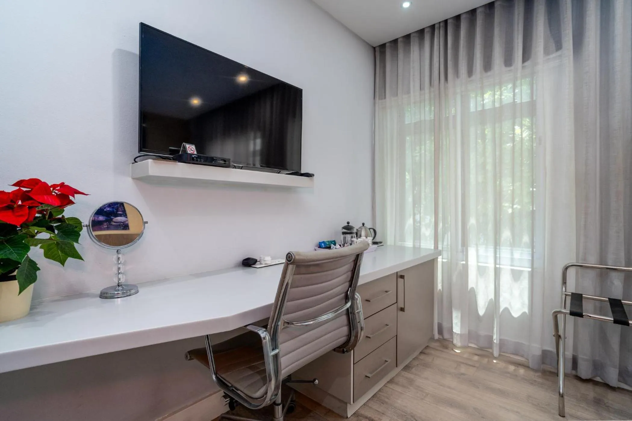 Bedroom in 107 Dorpstraat Boutique Hotel