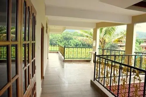 Jungle Palace Homestay Jungle Palace Homestay