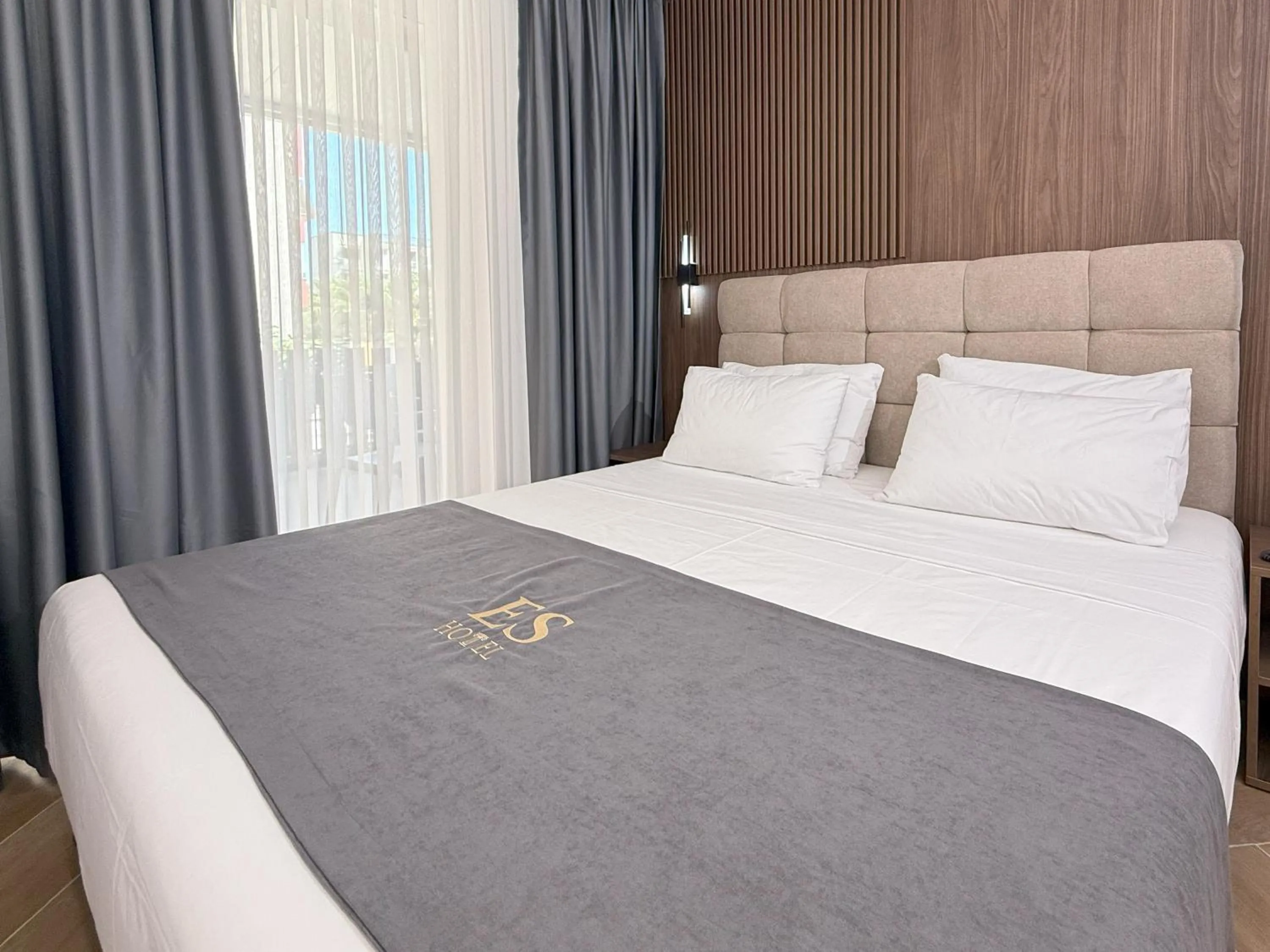 Bed in ES Hotel