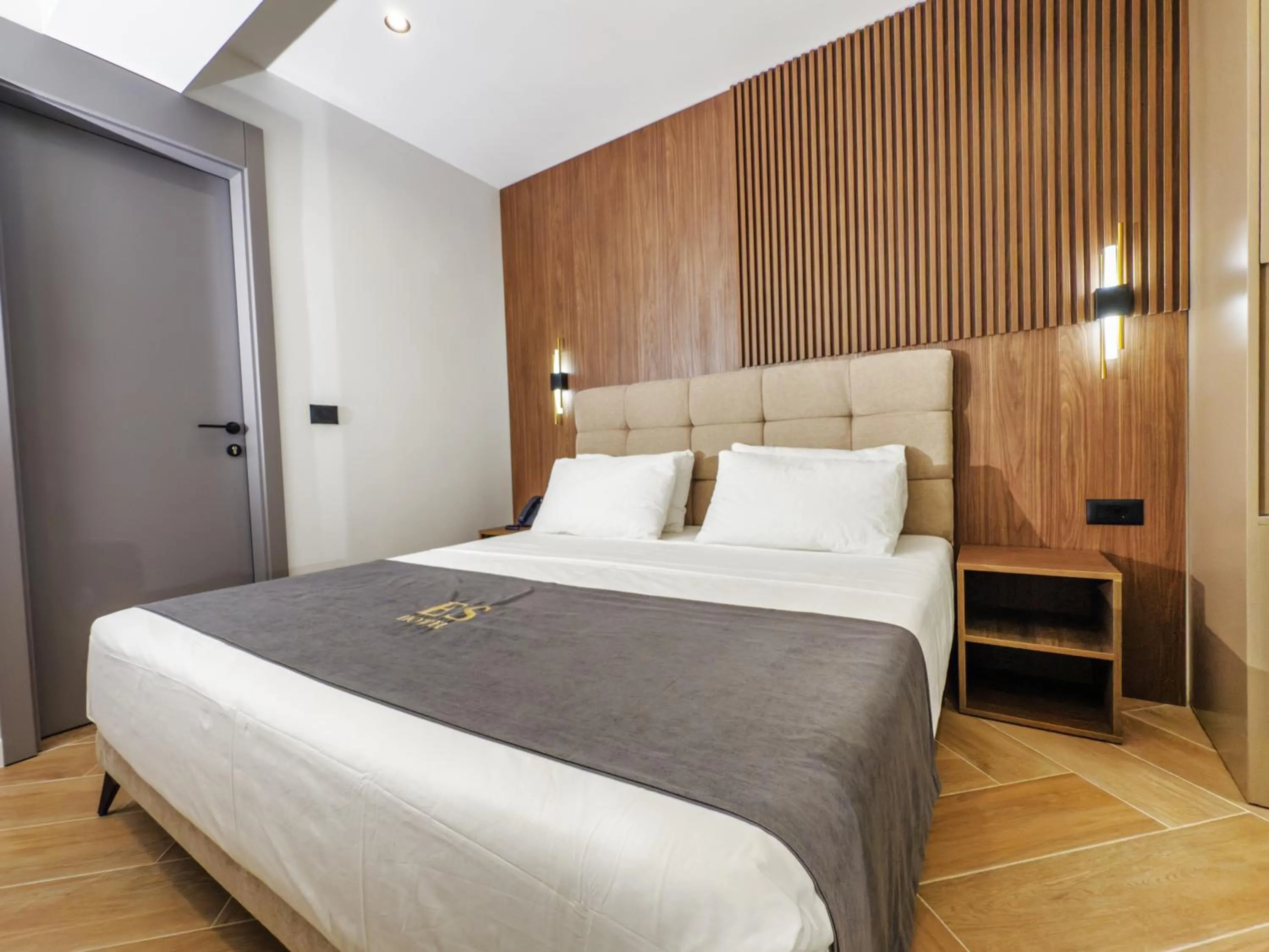 Bed in ES Hotel