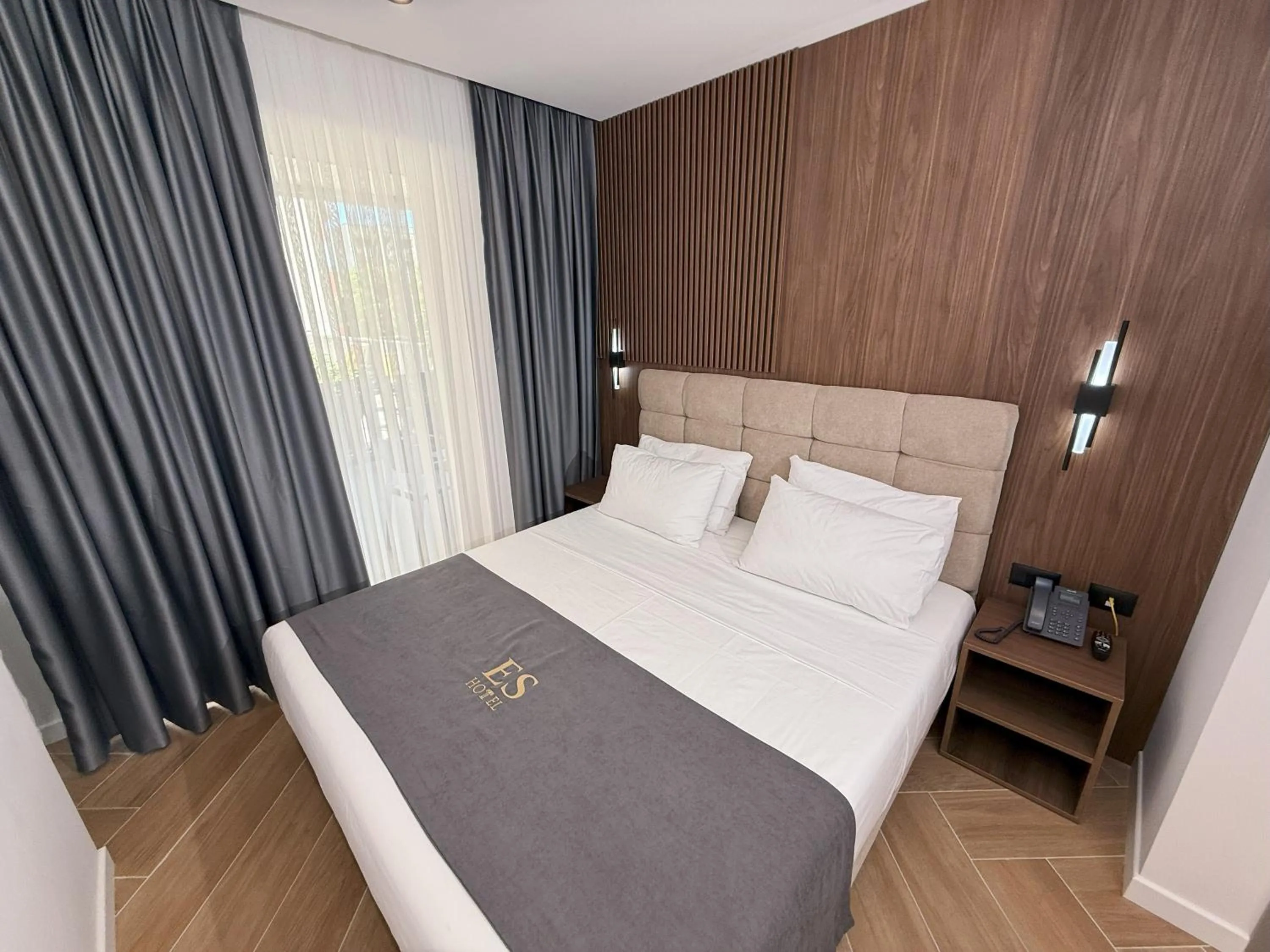 Bed in ES Hotel