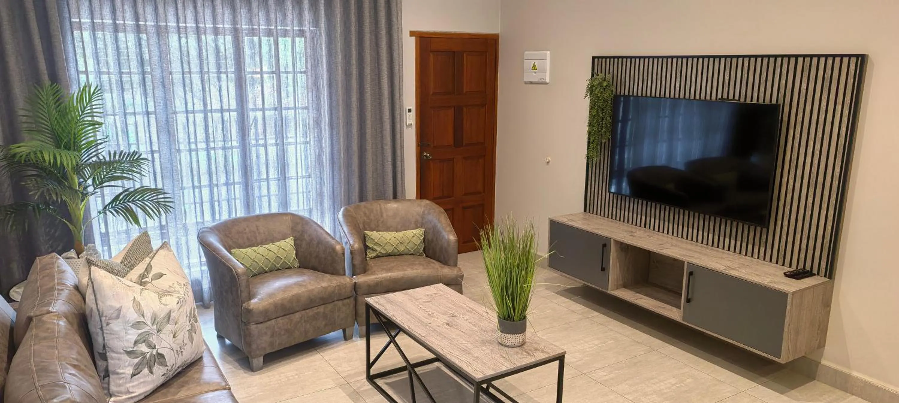 TV and multimedia in The Cycad Lodge & Chalets