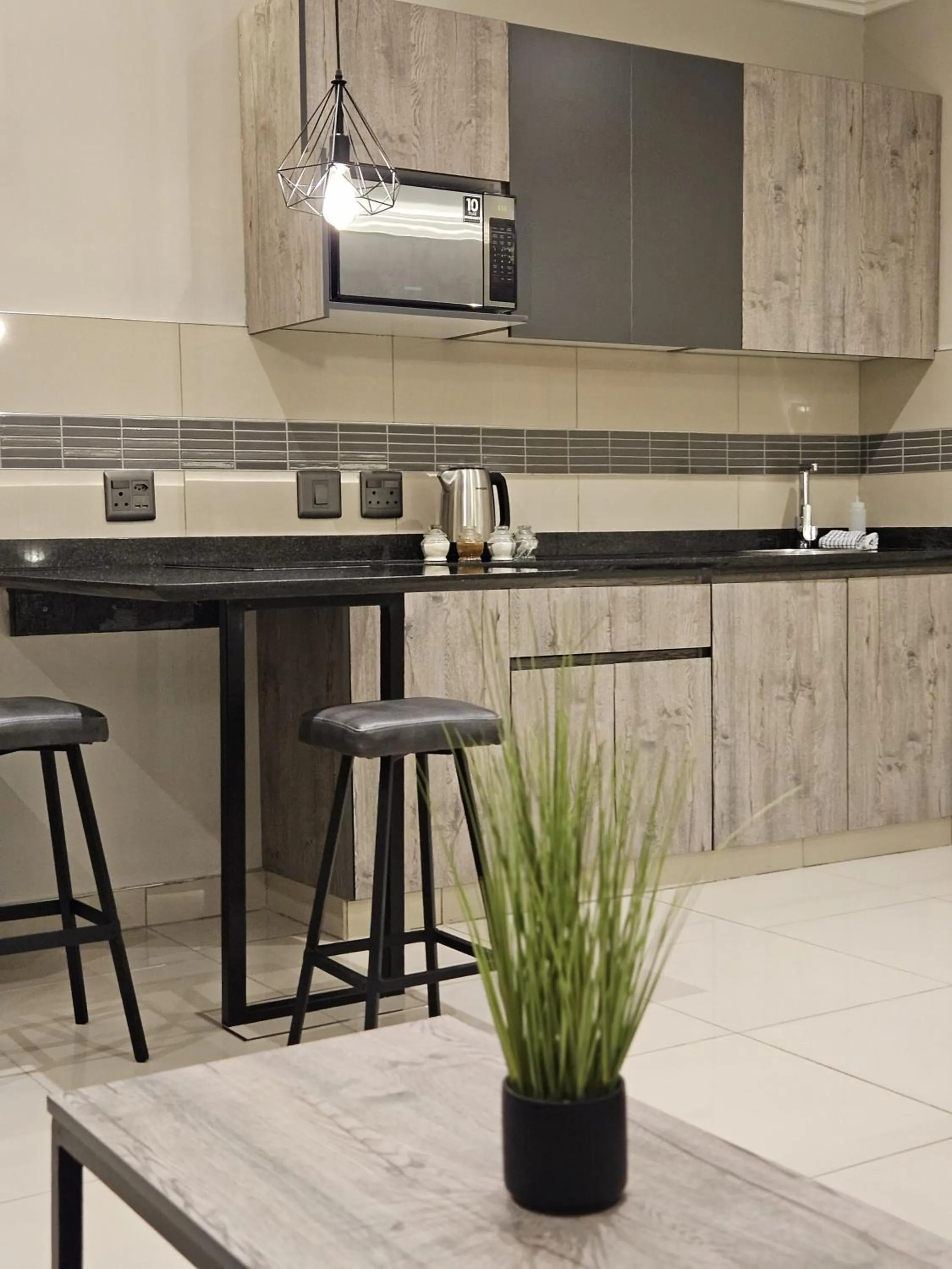 Kitchen or kitchenette in The Cycad Lodge & Chalets