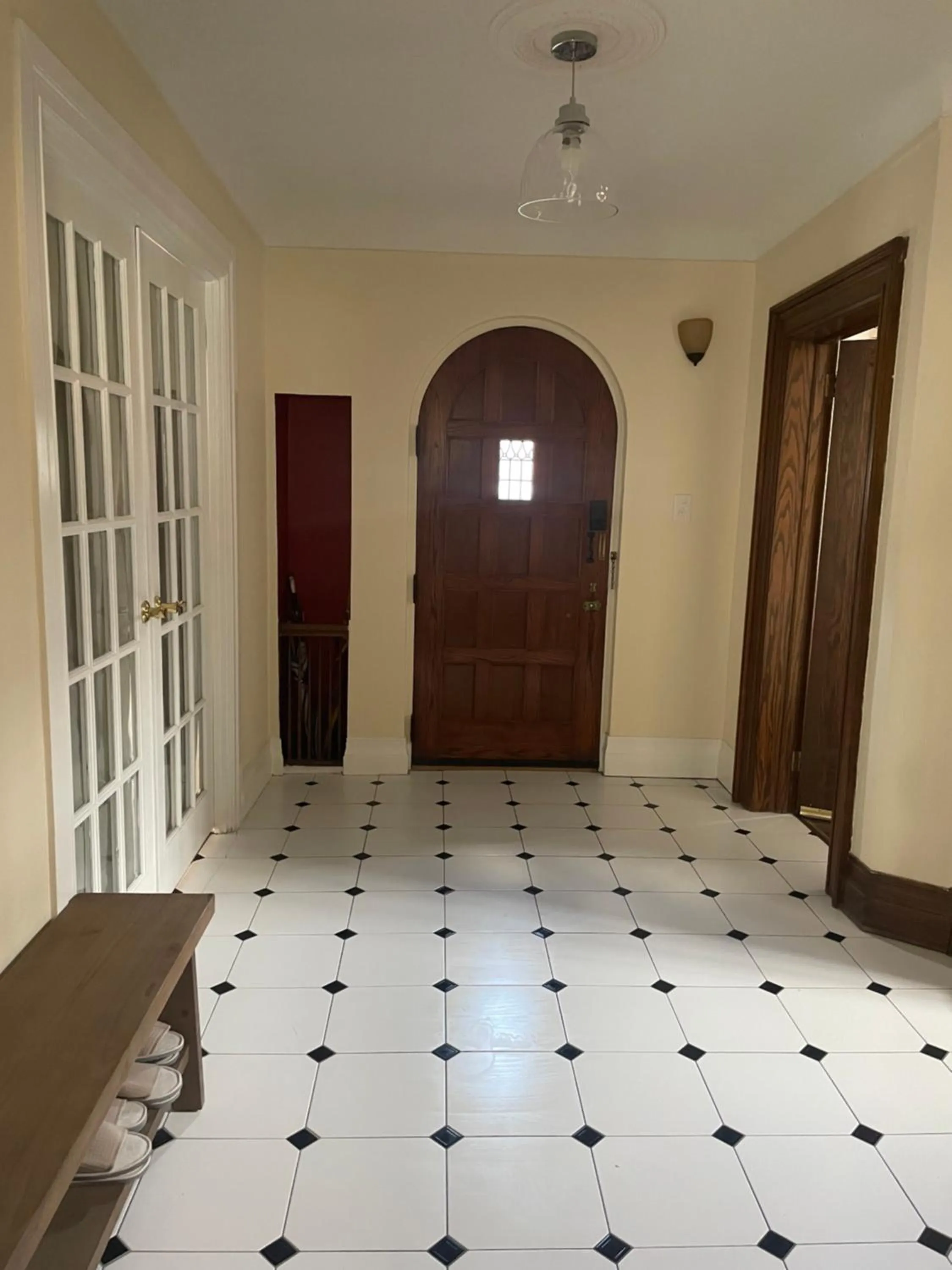 Facade/entrance in The Ambassador