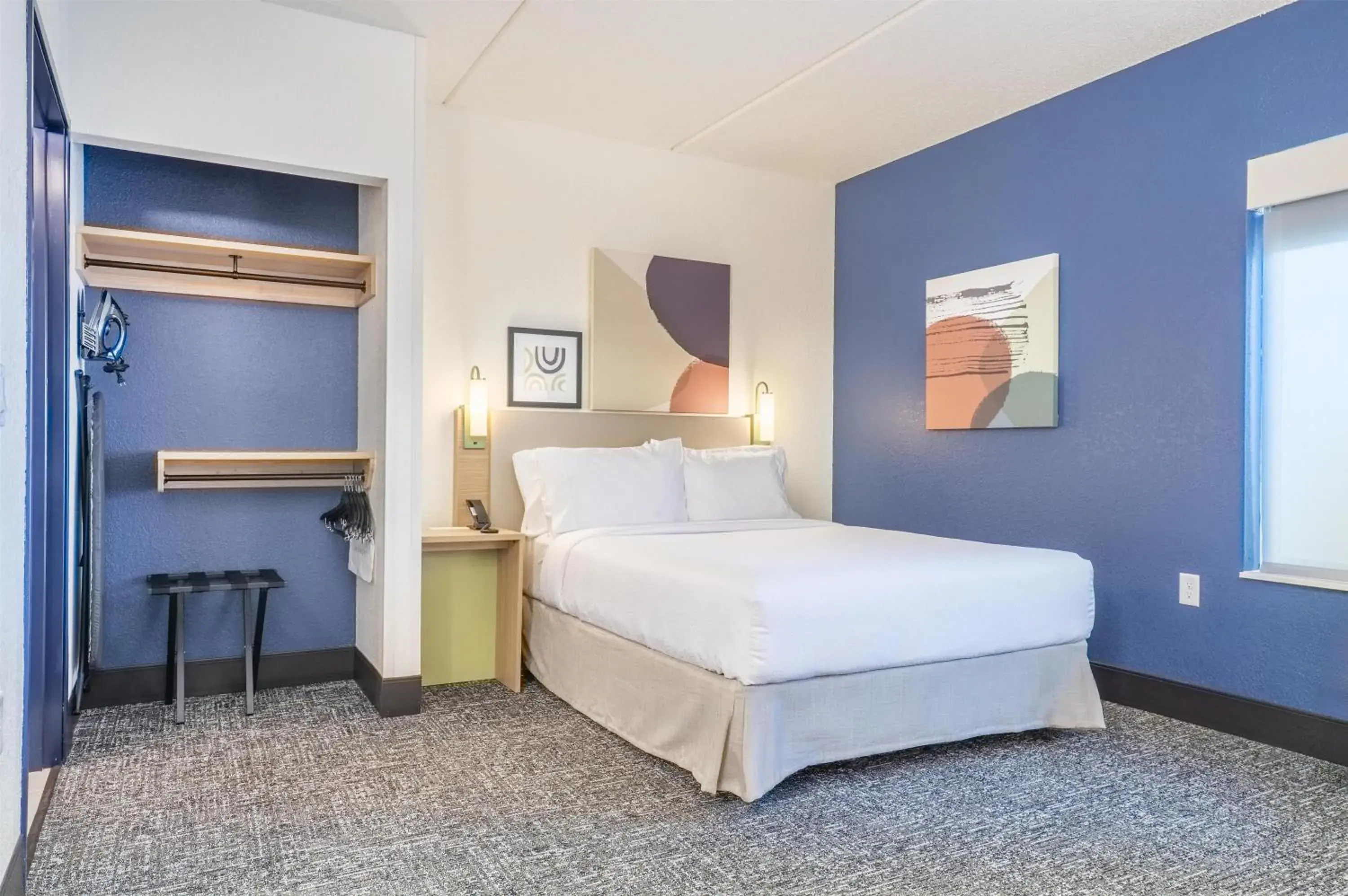 Bed in Spark By Hilton Madison Central Bed in Spark By Hilton Madison Central