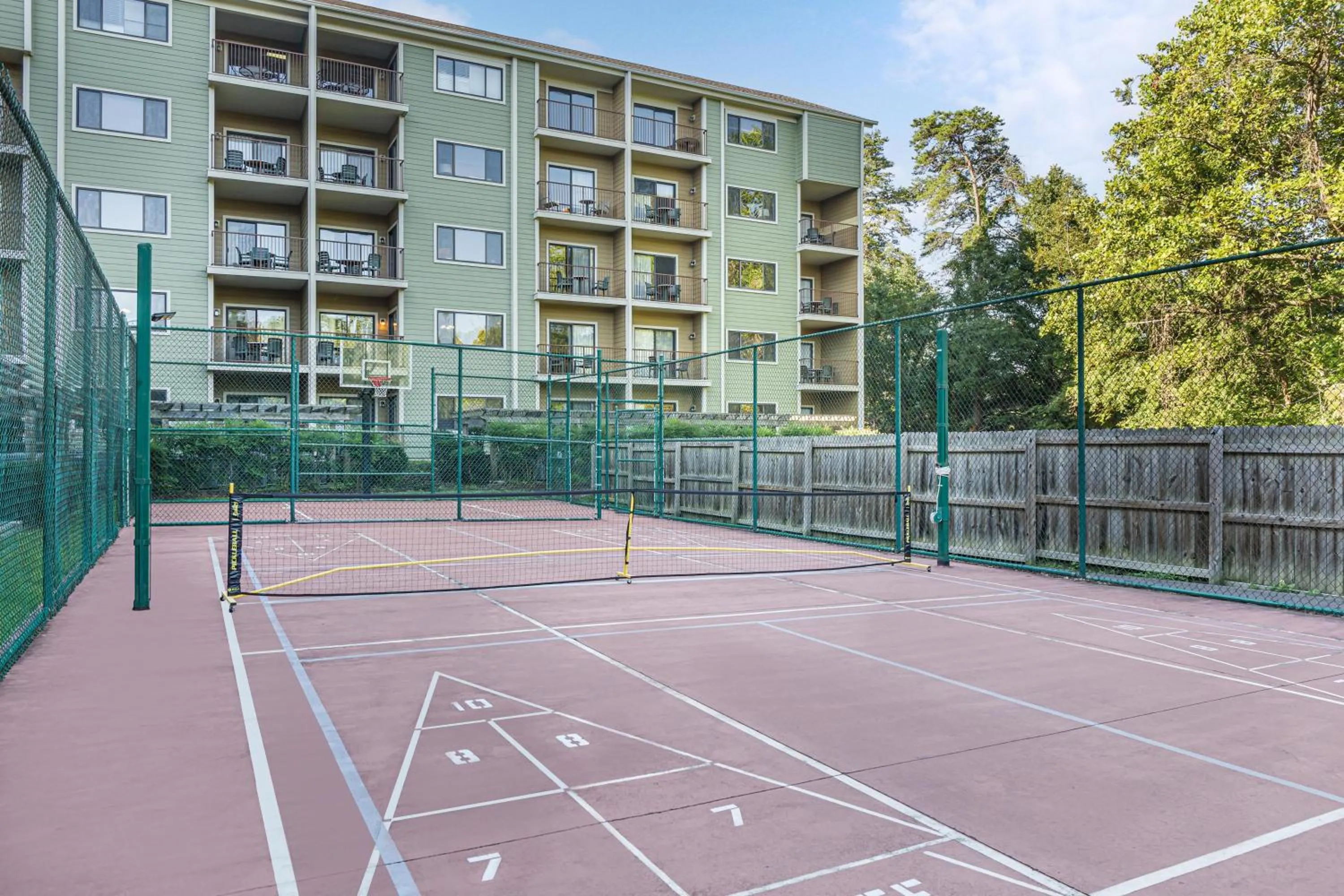 Sports in Hilton Vacation Club Laurel Crest Pigeon Forge