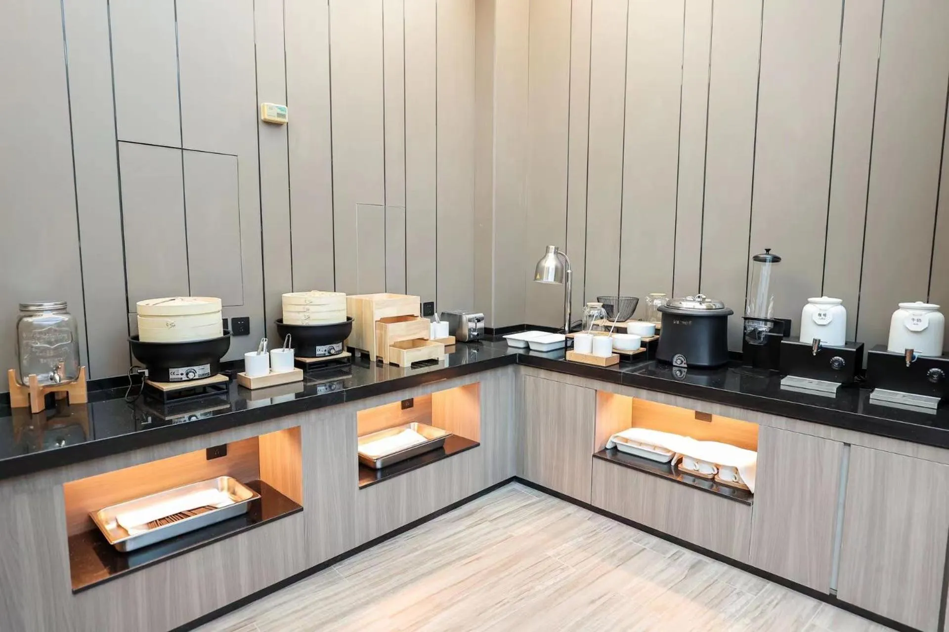 stove in Hanting Hotel Beijing Tongren Hospital Chongwenmen Subway Station